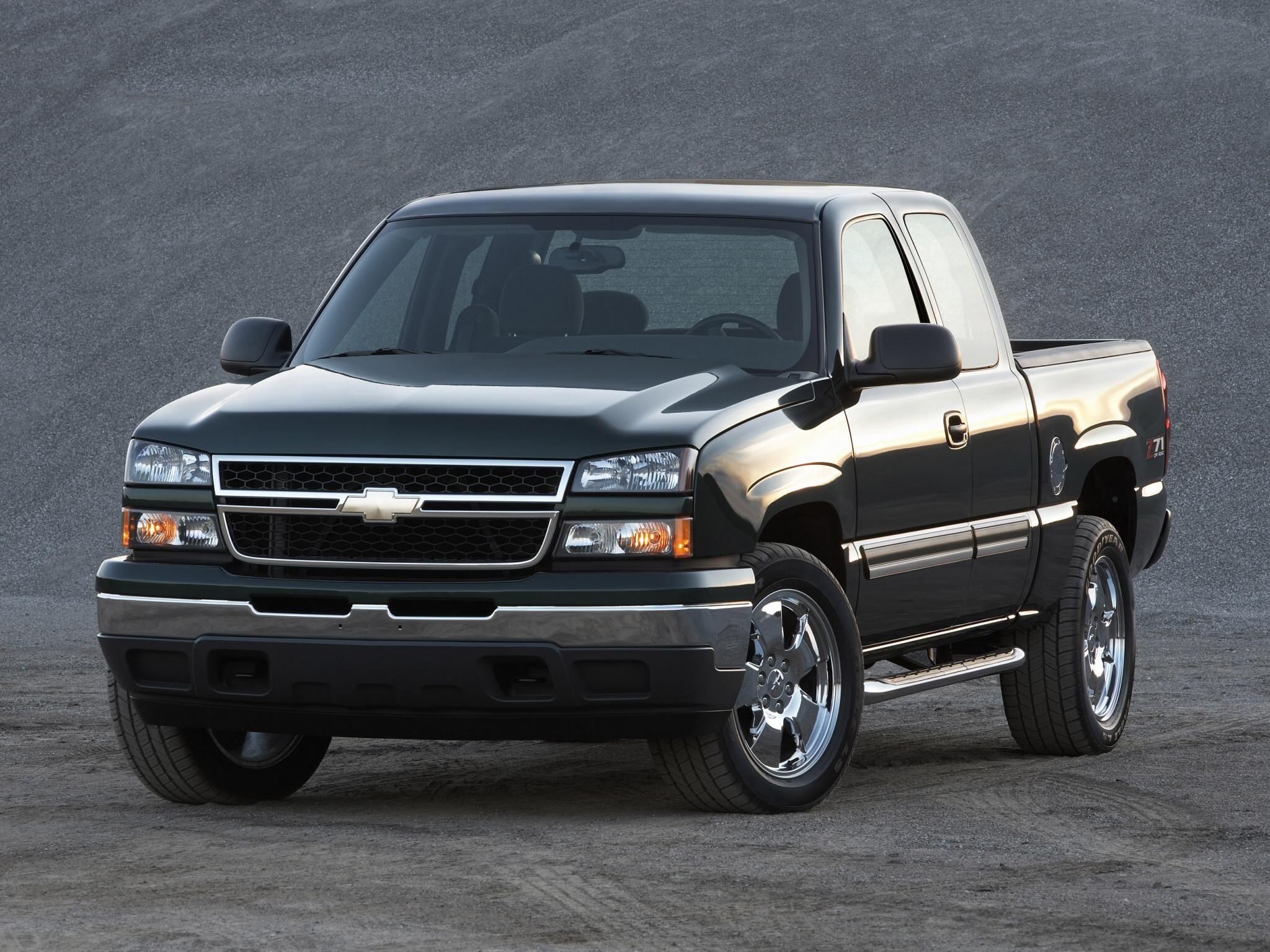 Chevrolet Silverado And Chevrolet Colorado Z71 Wallpapers