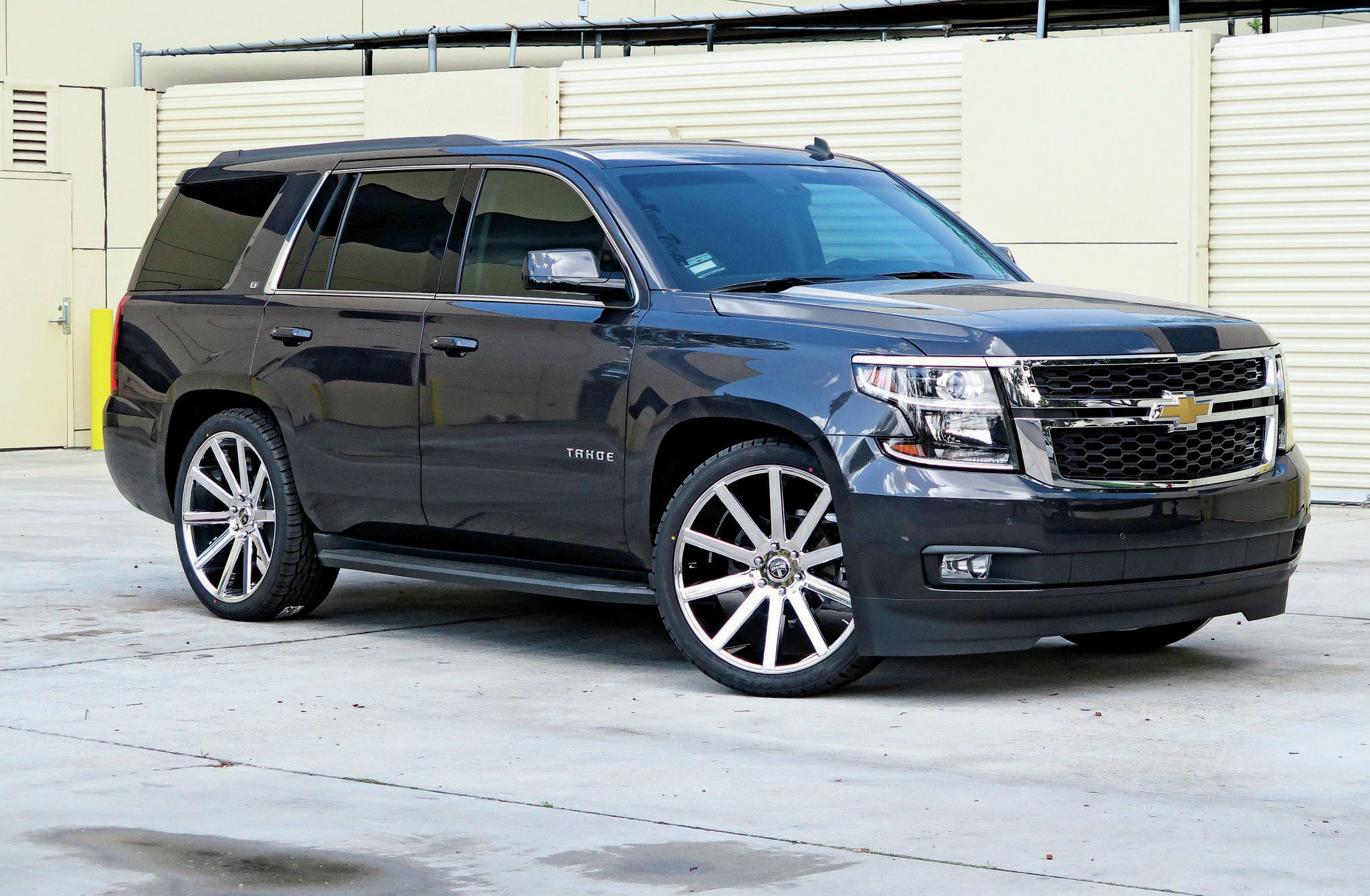 Chevrolet Tahoe Wallpapers