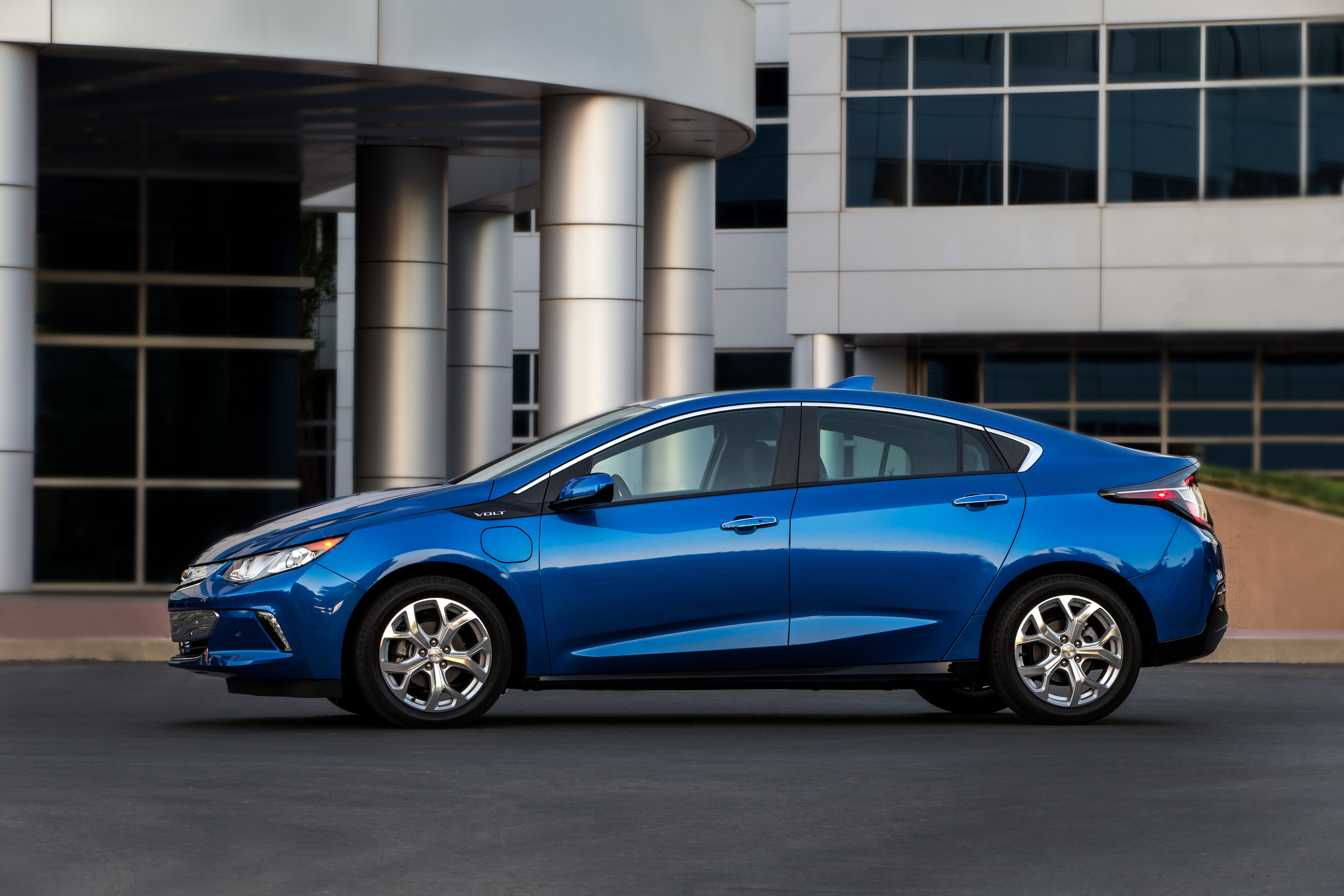 Chevrolet Volt Wallpapers