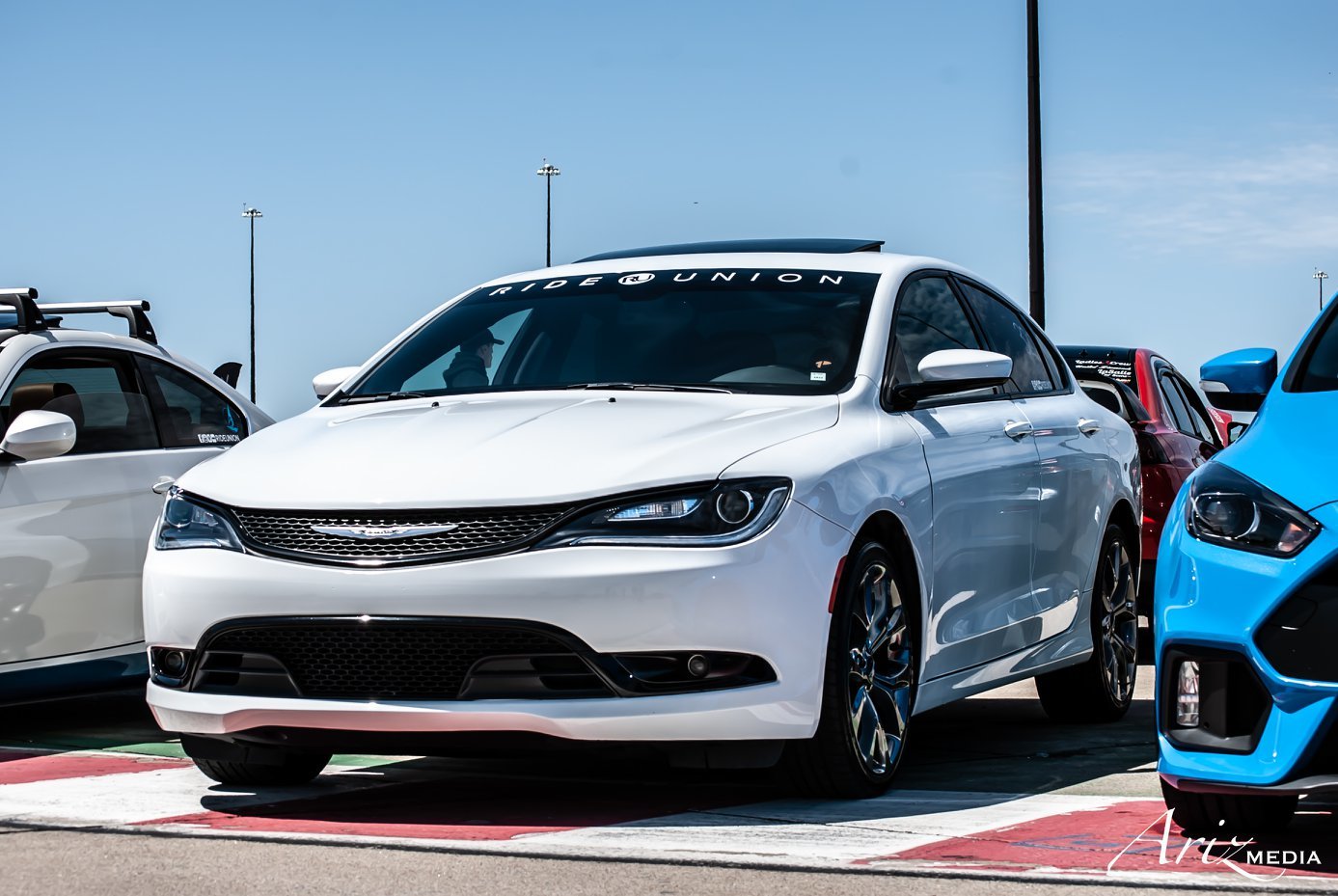 Chrysler 200 Wallpapers