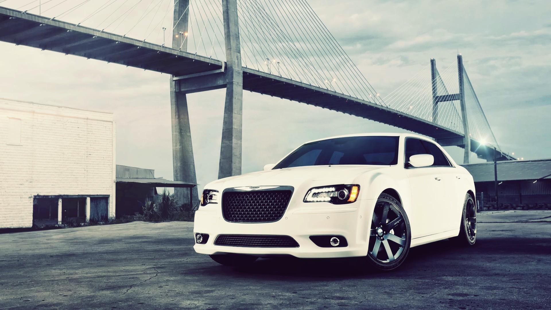 Chrysler 300 Wallpapers