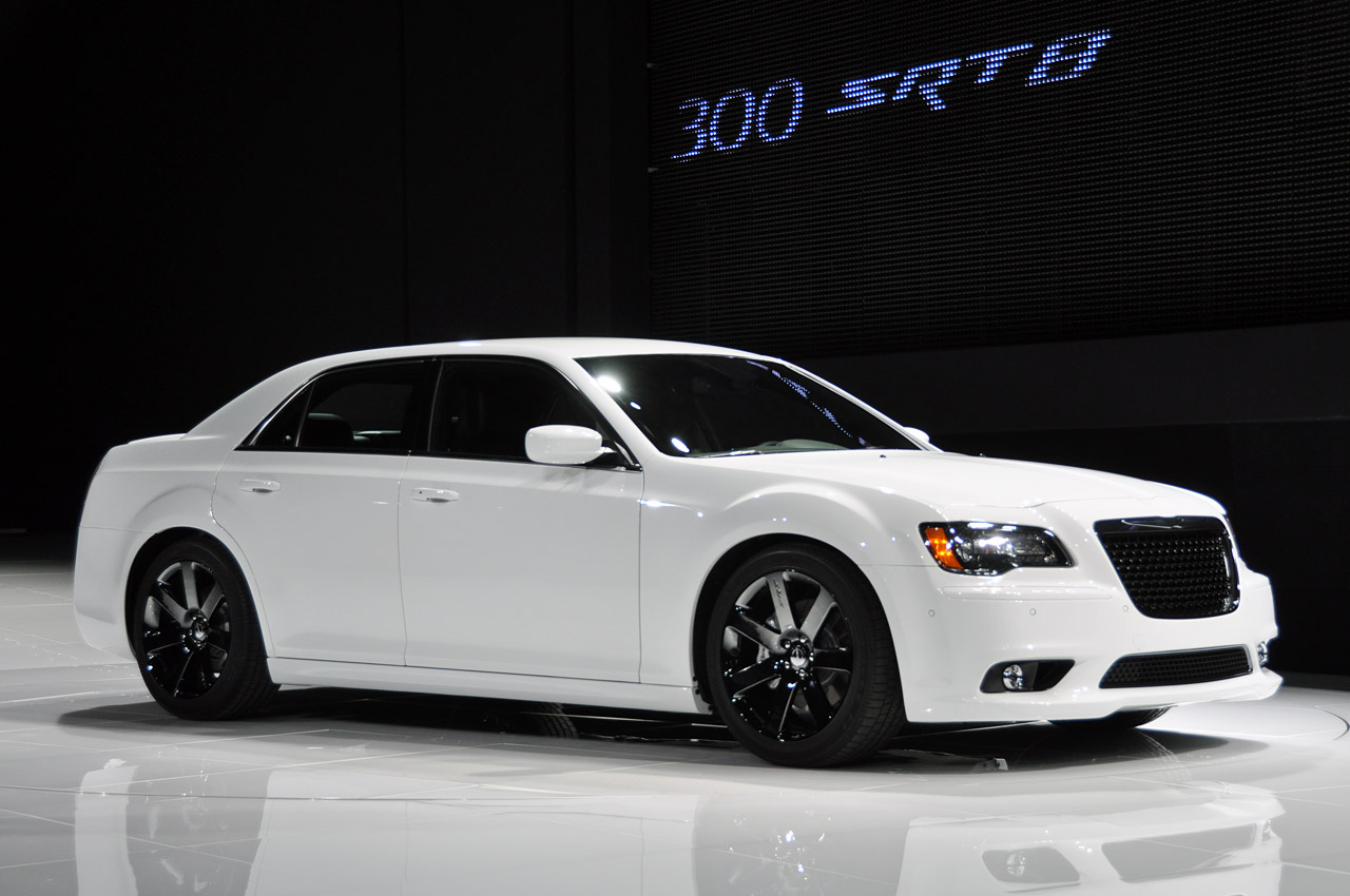 Chrysler 300 Srt Wallpapers