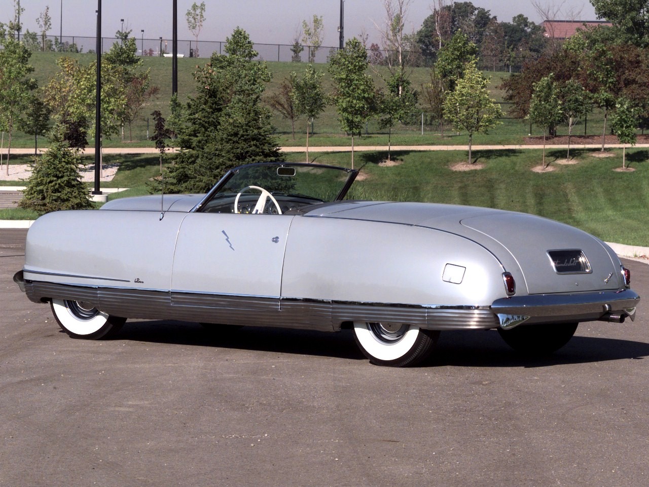 Chrysler Thunderbolt Concept Car 1940 Wallpapers