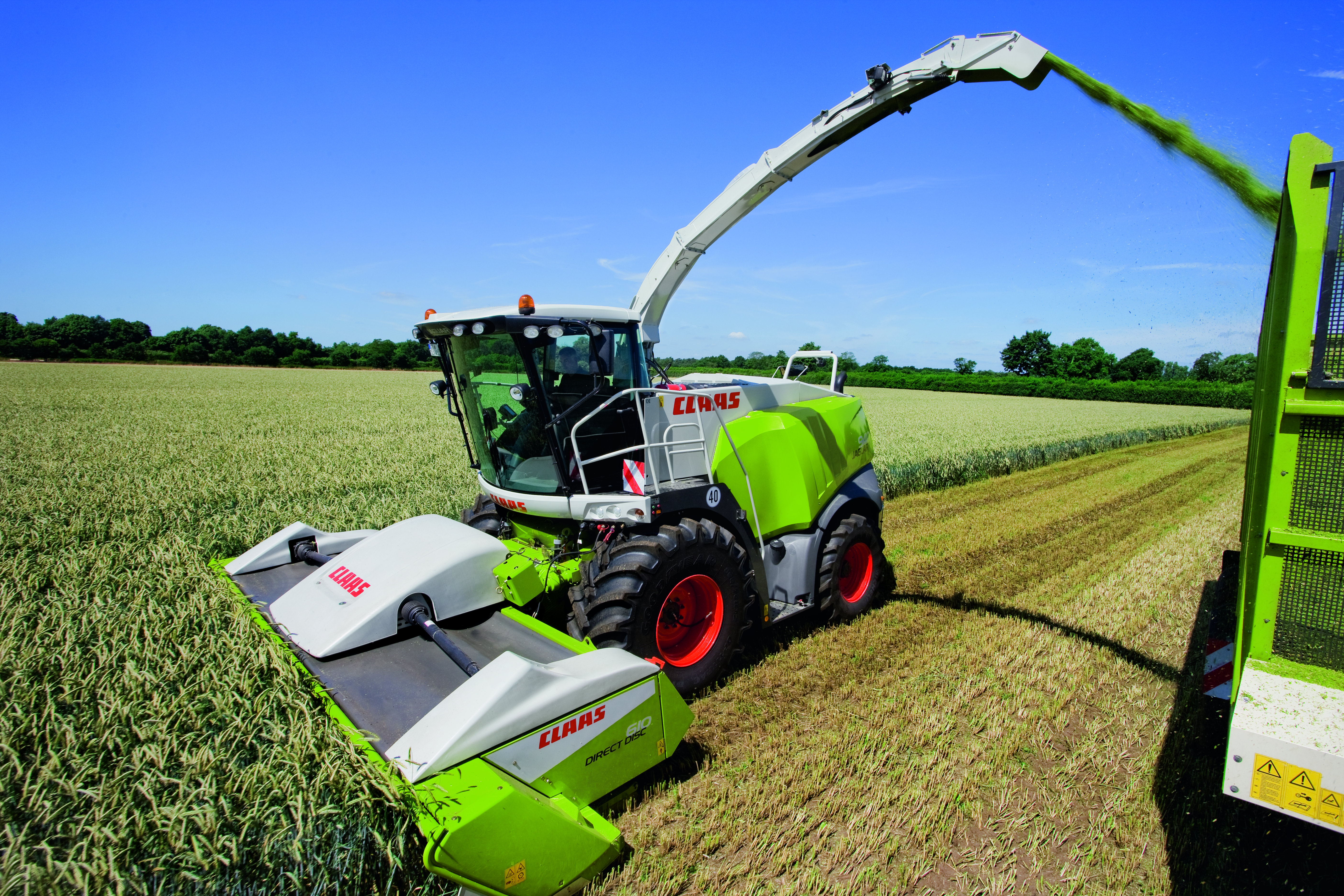 Claas Axion Tractor Wallpapers