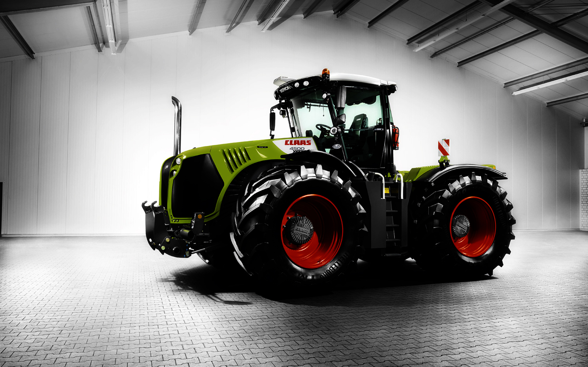 Claas Xerion Wallpapers