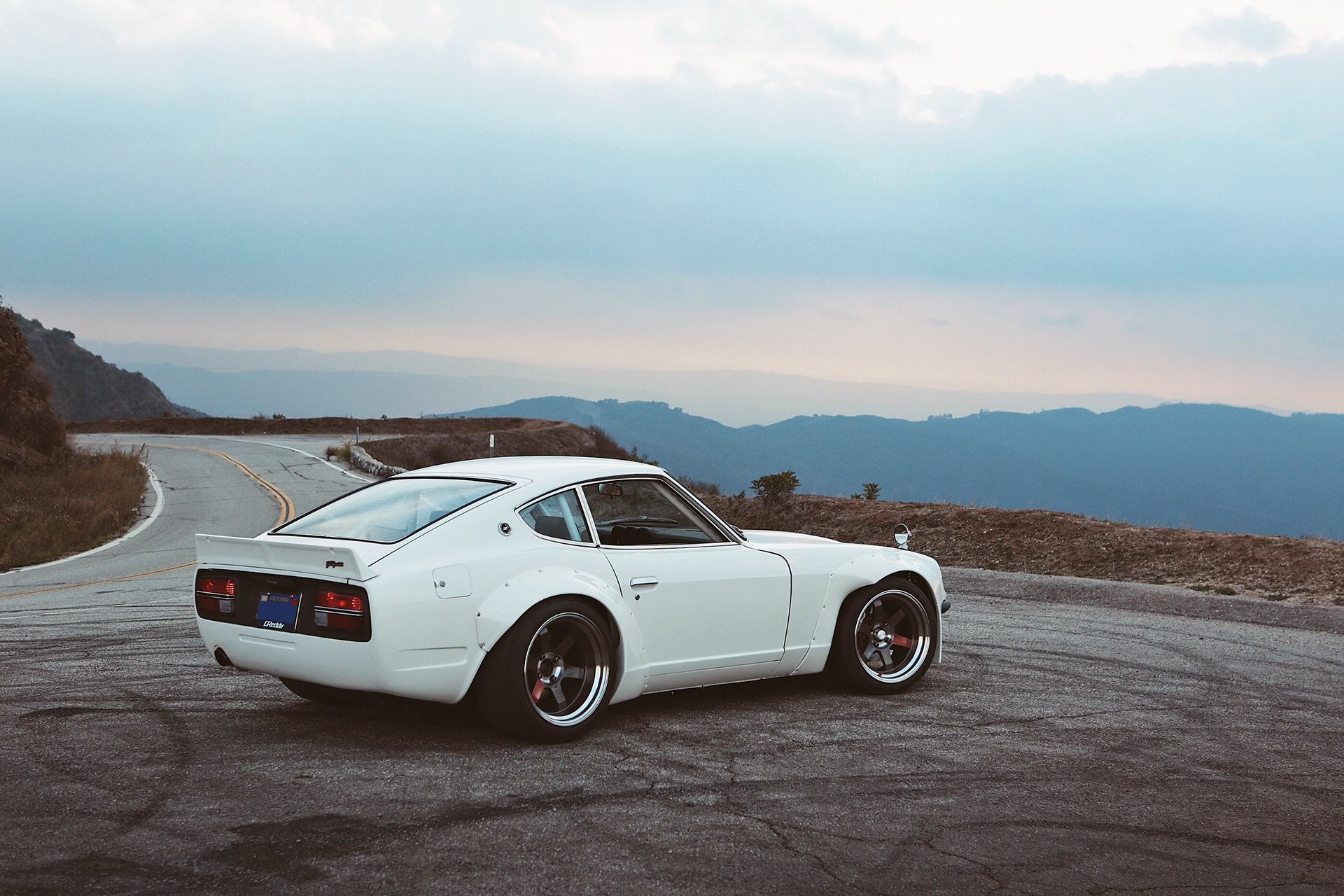 Datsun 240Z Wallpapers