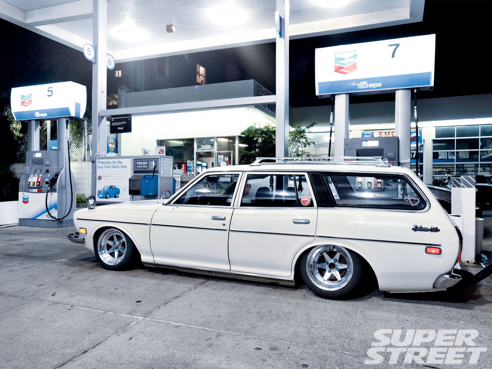 Datsun 610 Wagon Wallpapers