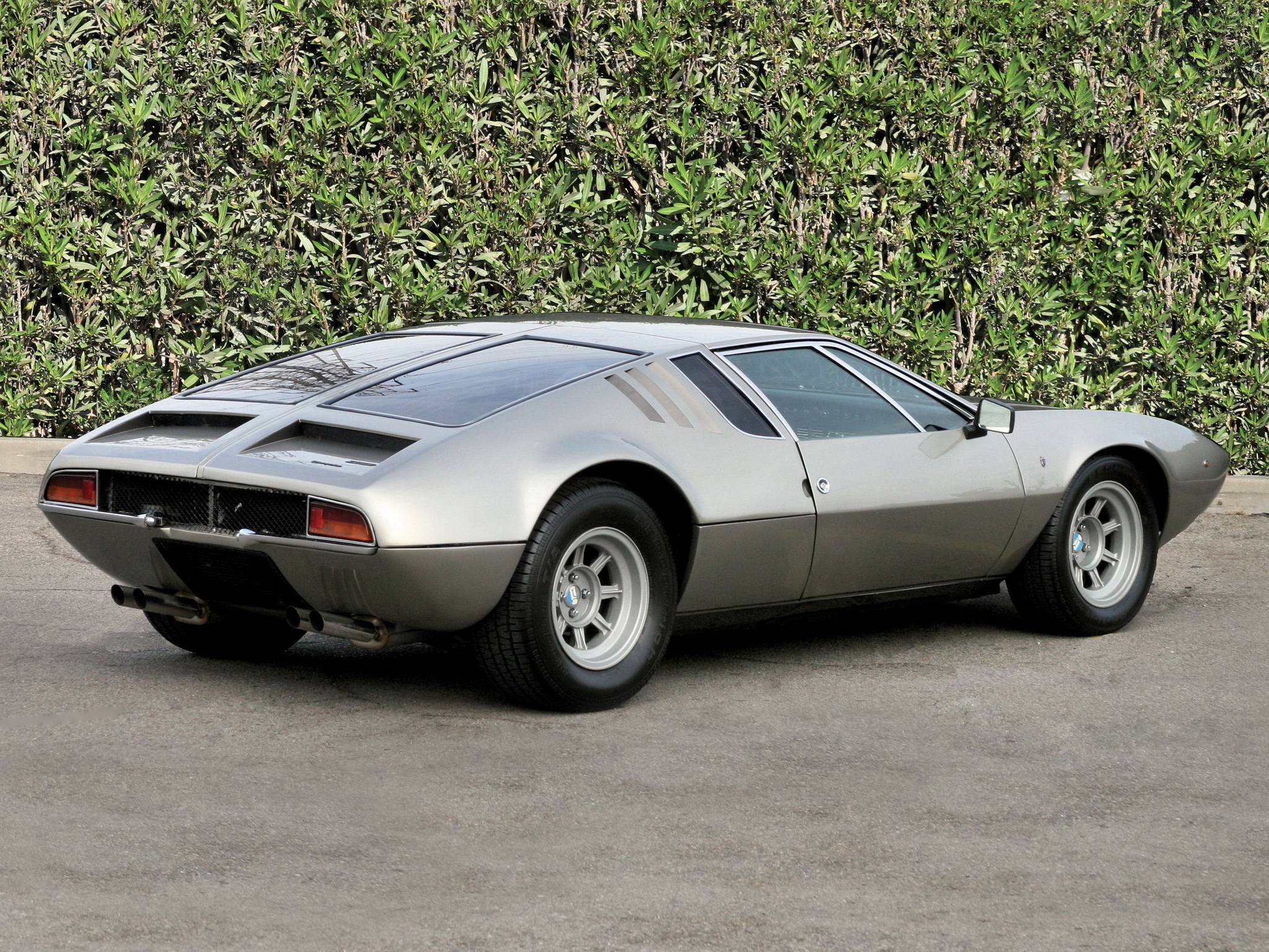 De Tomaso Mangusta Wallpapers