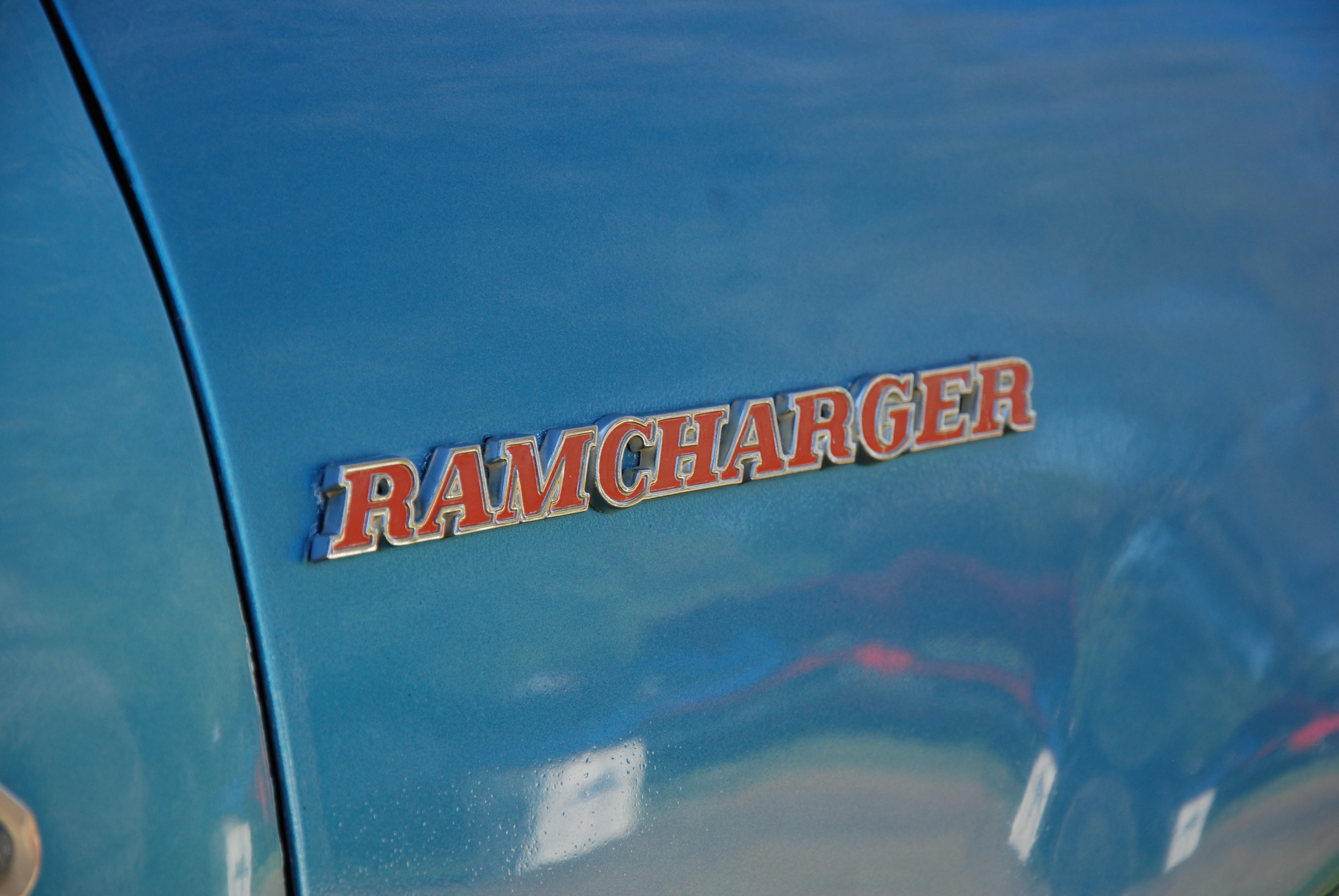 Dodge Ramcharger Wallpapers