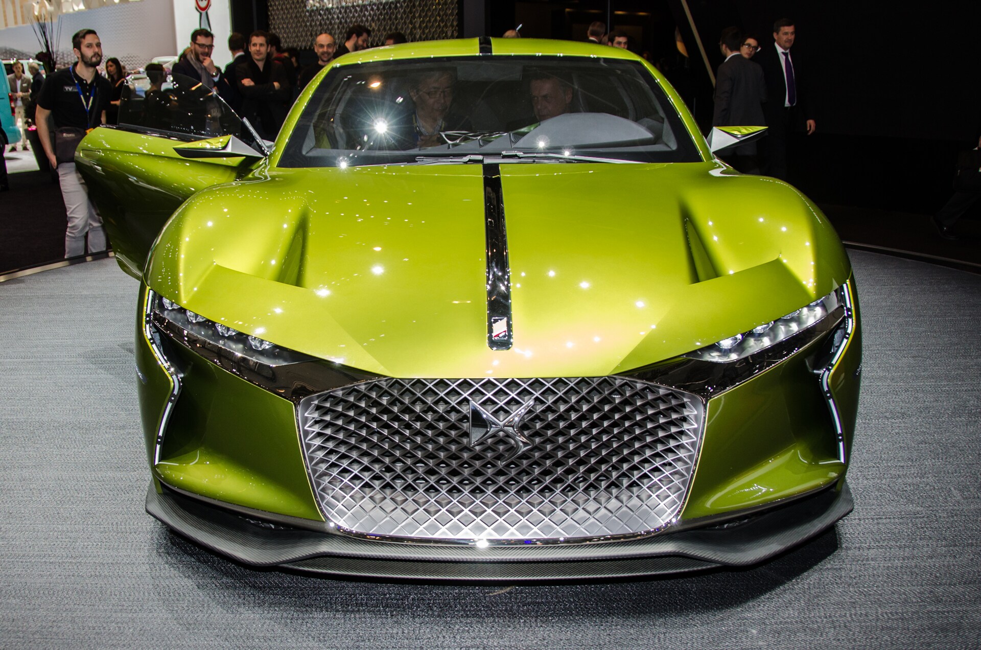 Ds E-Tense Wallpapers