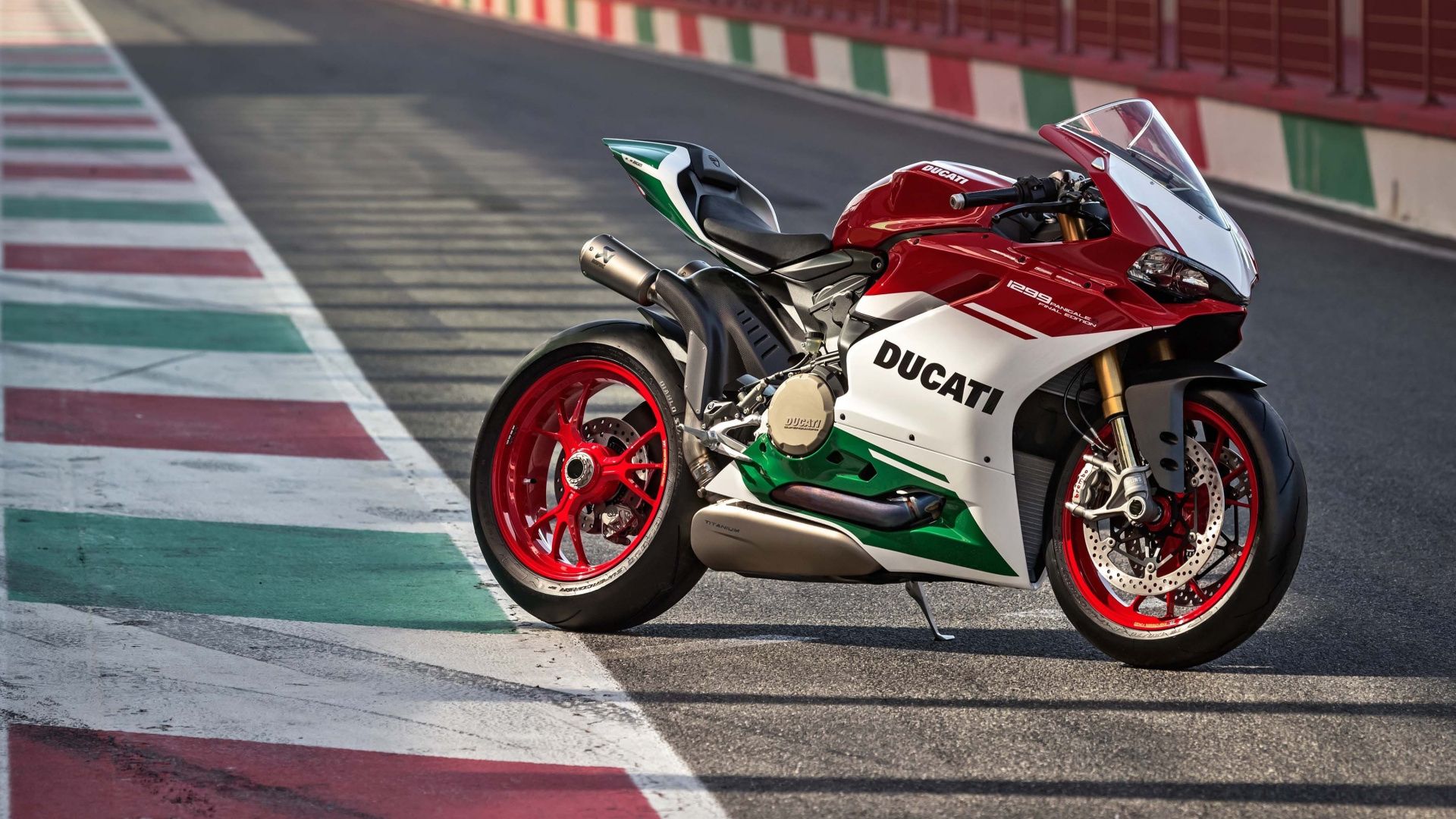 Ducati 1199 Wallpapers