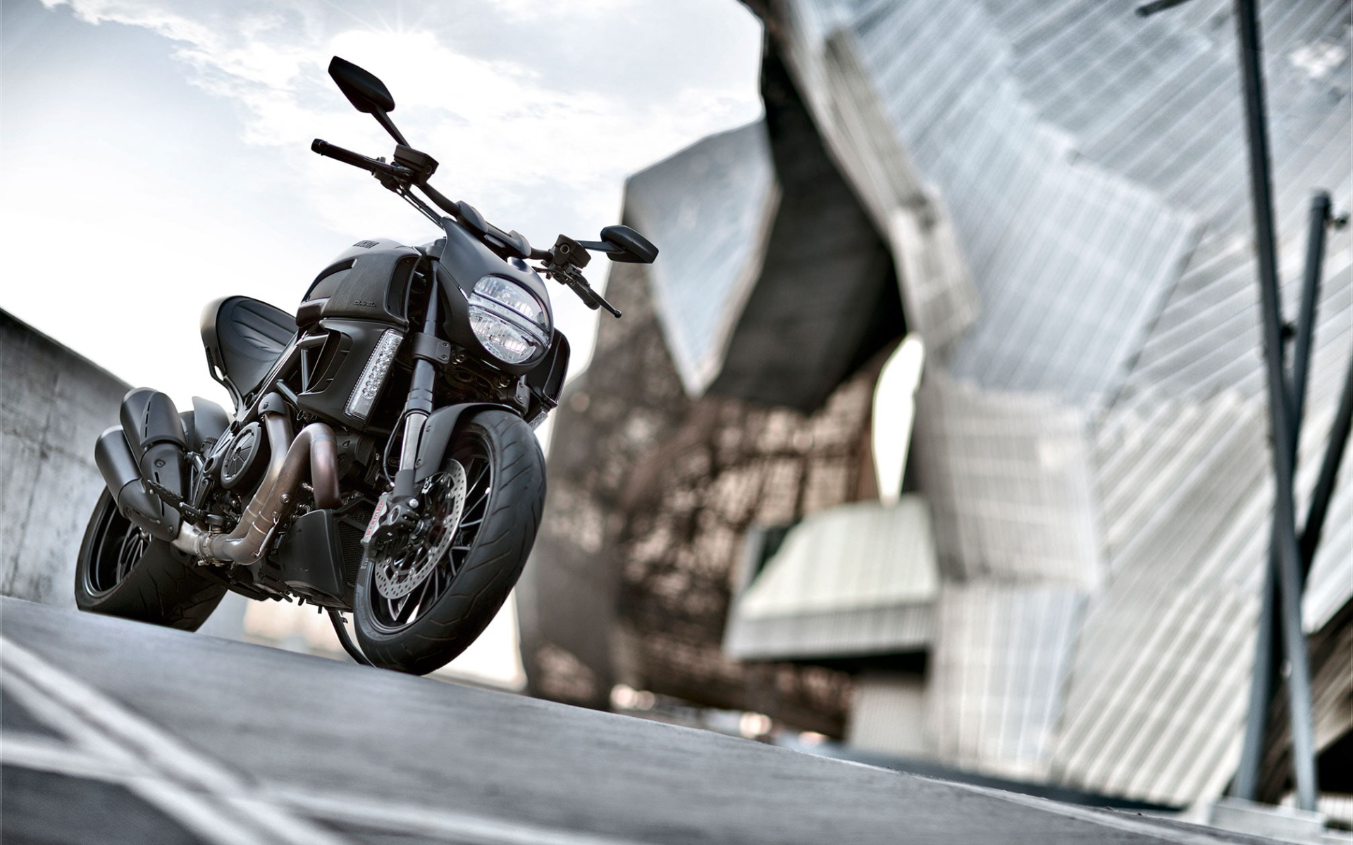 Ducati Diavel Wallpapers