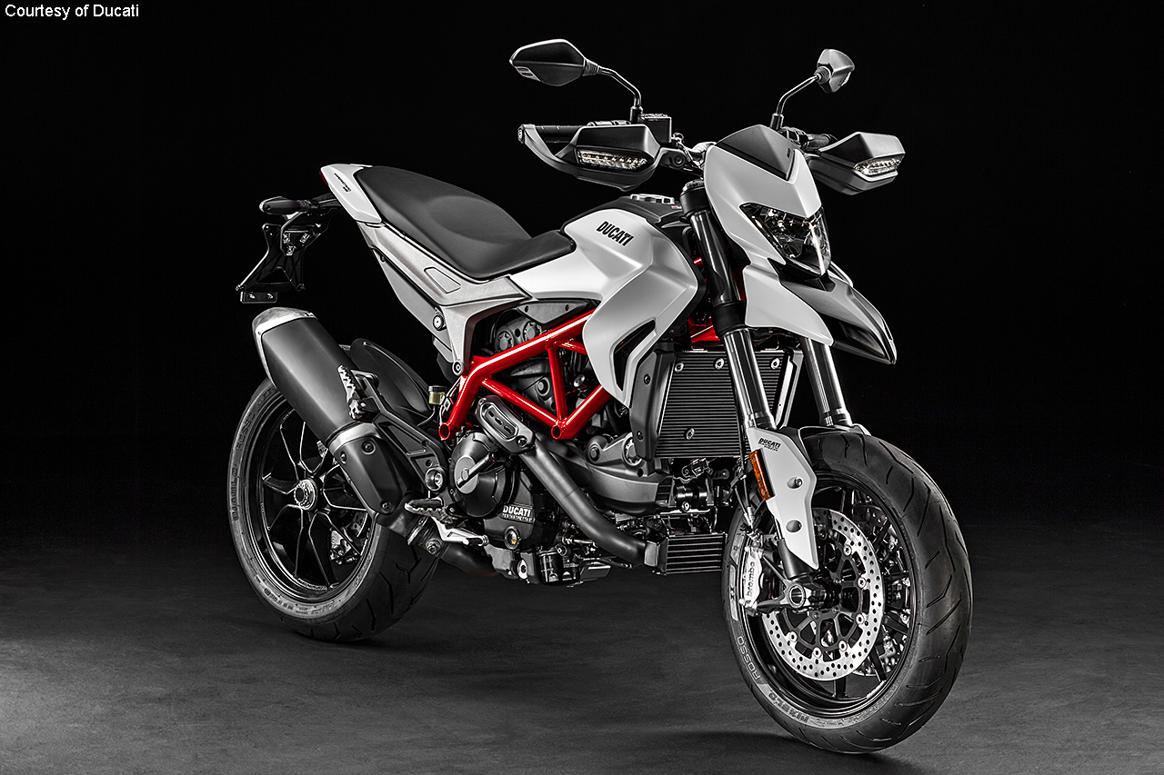 Ducati Hyperstrada Wallpapers