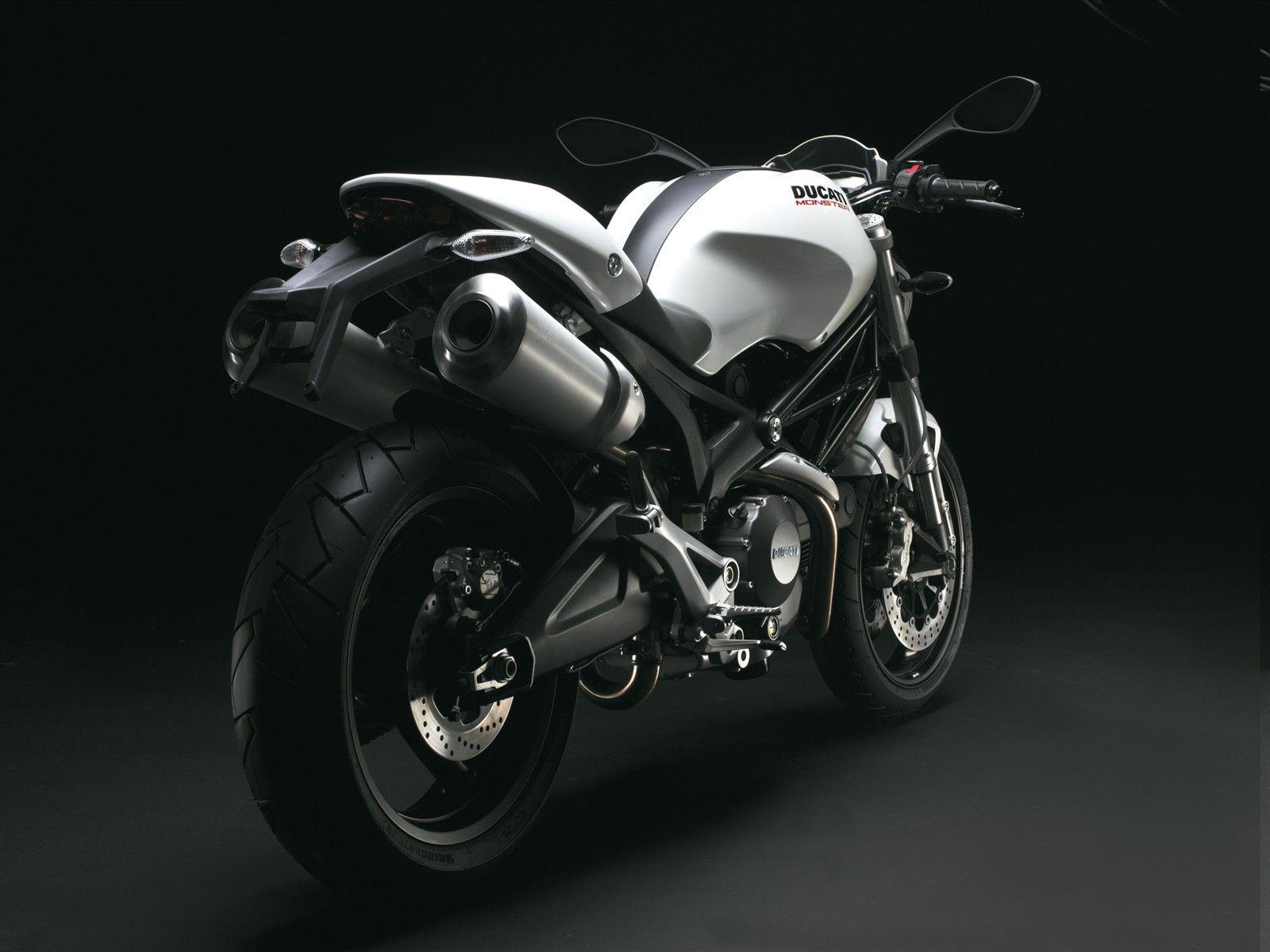 Ducati Monster 1100 Wallpapers