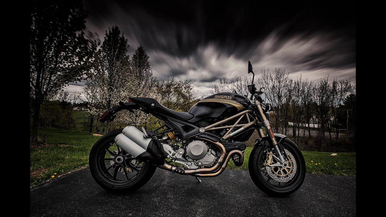 Ducati Monster 1100 Evo Wallpapers