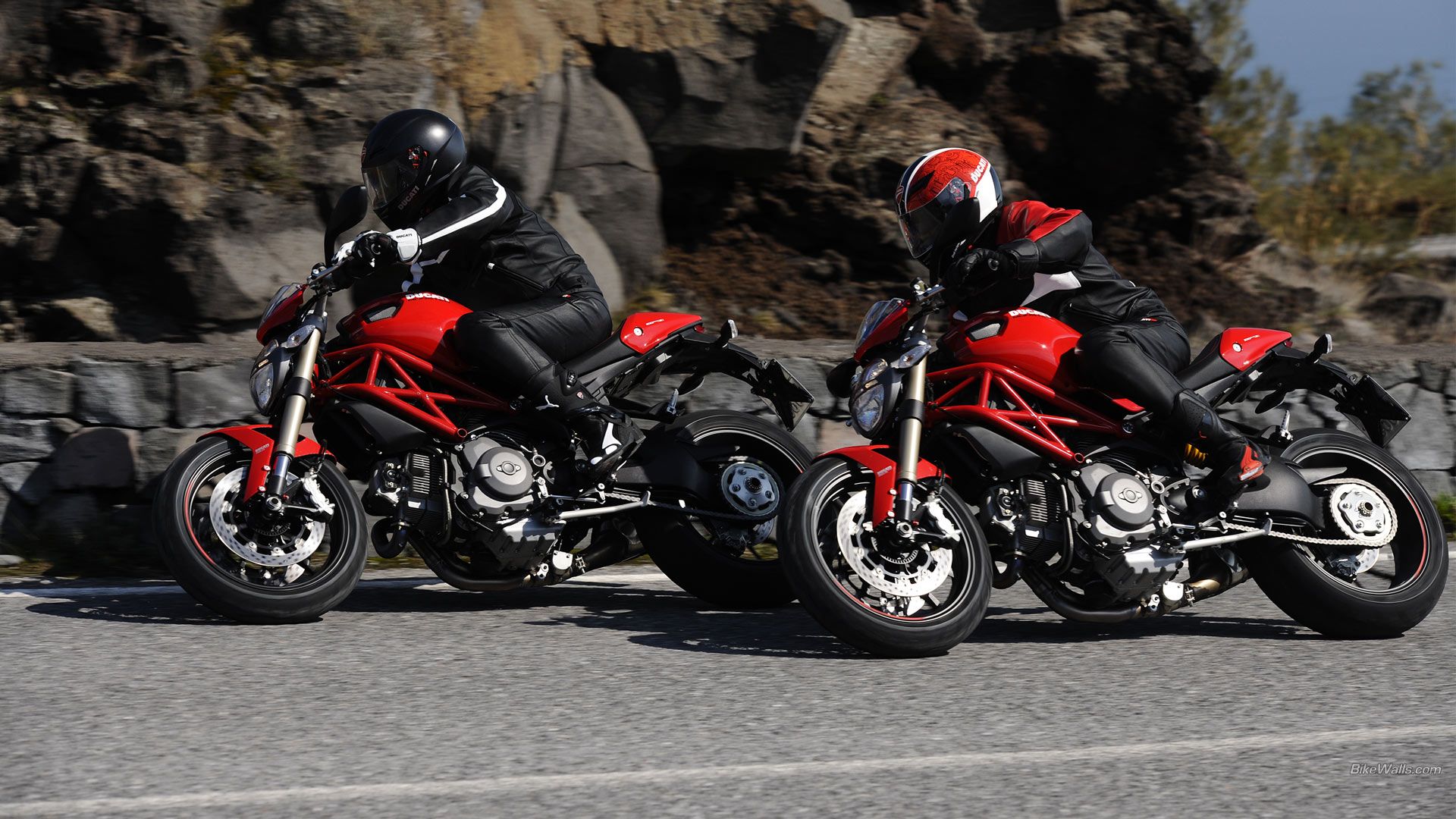 Ducati Monster 1100 Evo Wallpapers