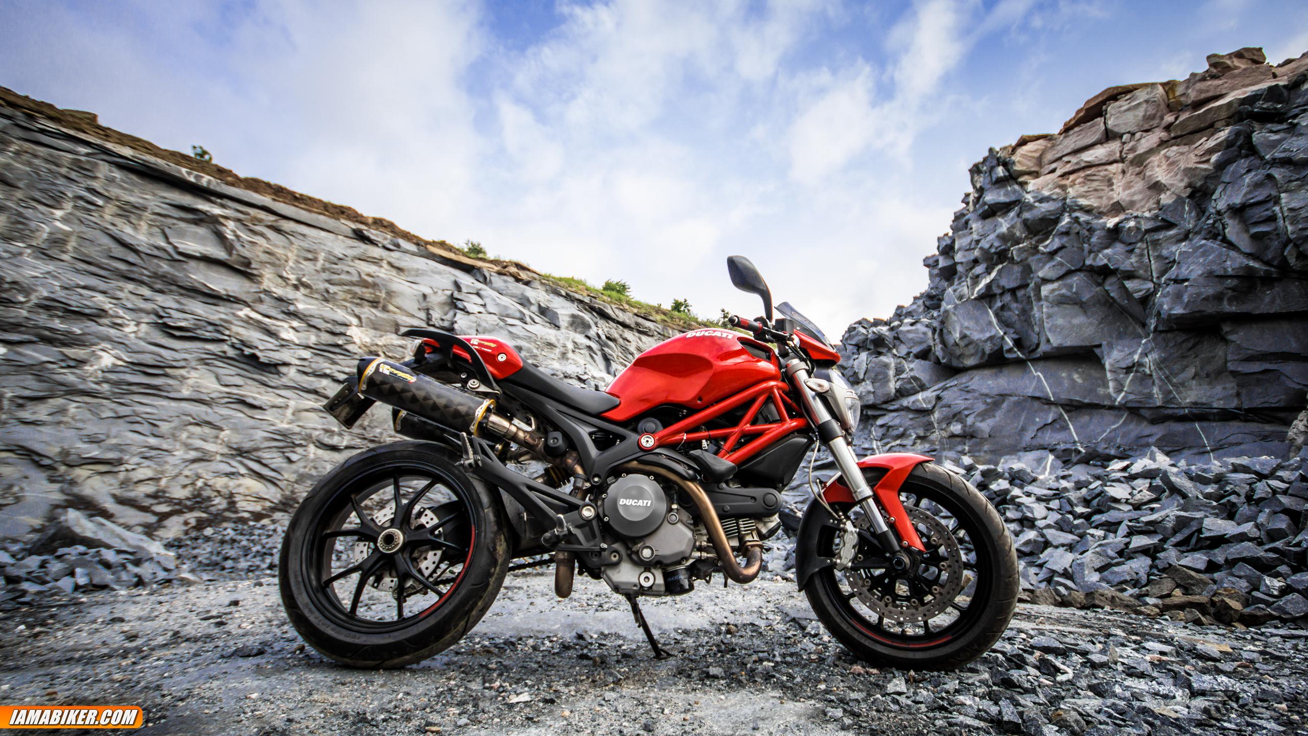 Ducati Monster 696 Wallpapers