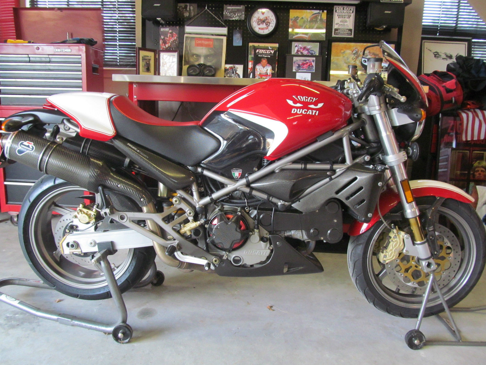 Ducati Monster S4 Fogarty Edition Wallpapers