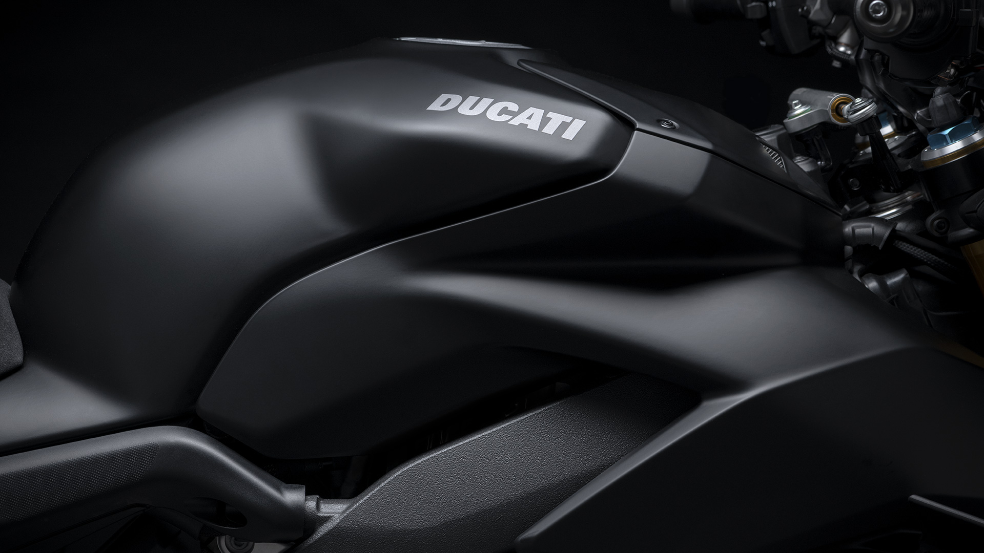 Ducati Streetfighter Wallpapers