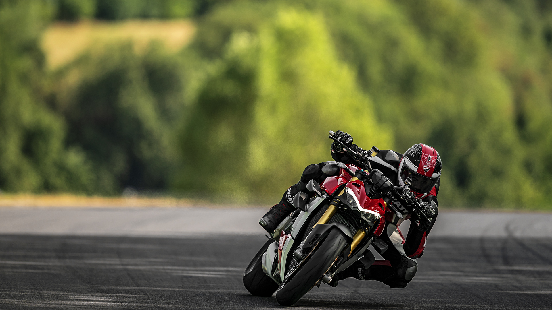 Ducati Streetfighter Wallpapers