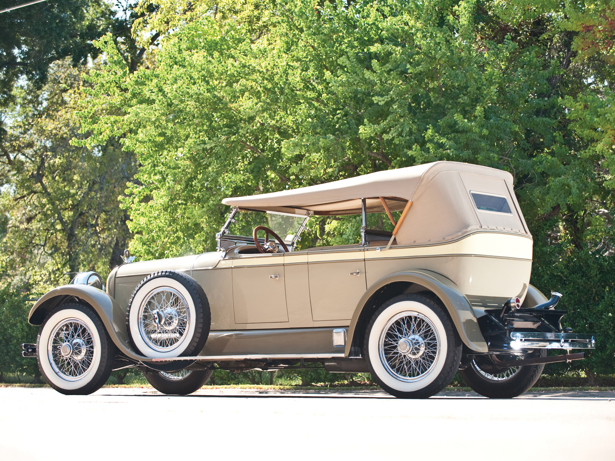 Duesenberg Model A Phaeton Wallpapers