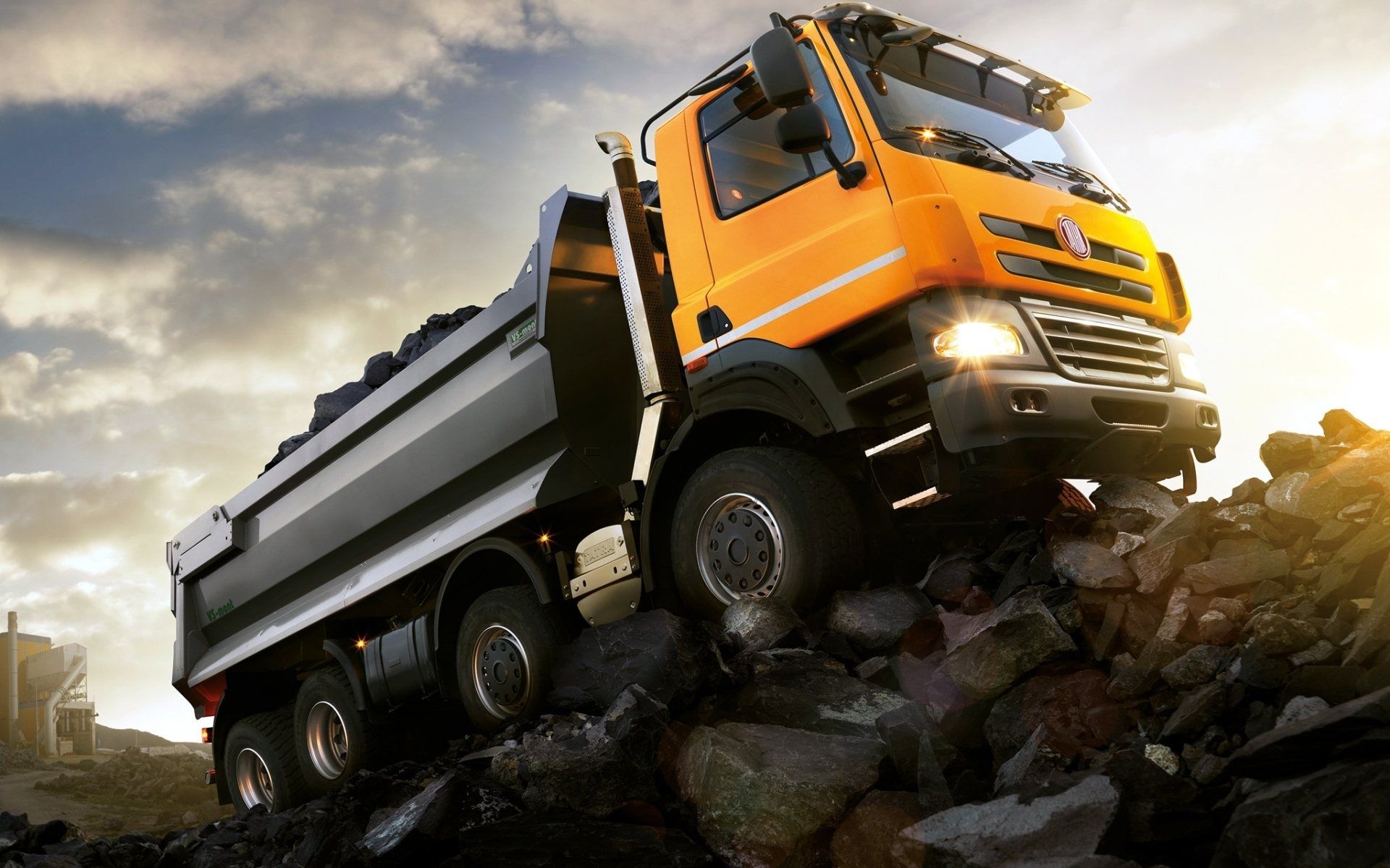 Dump Truck Wallpapers