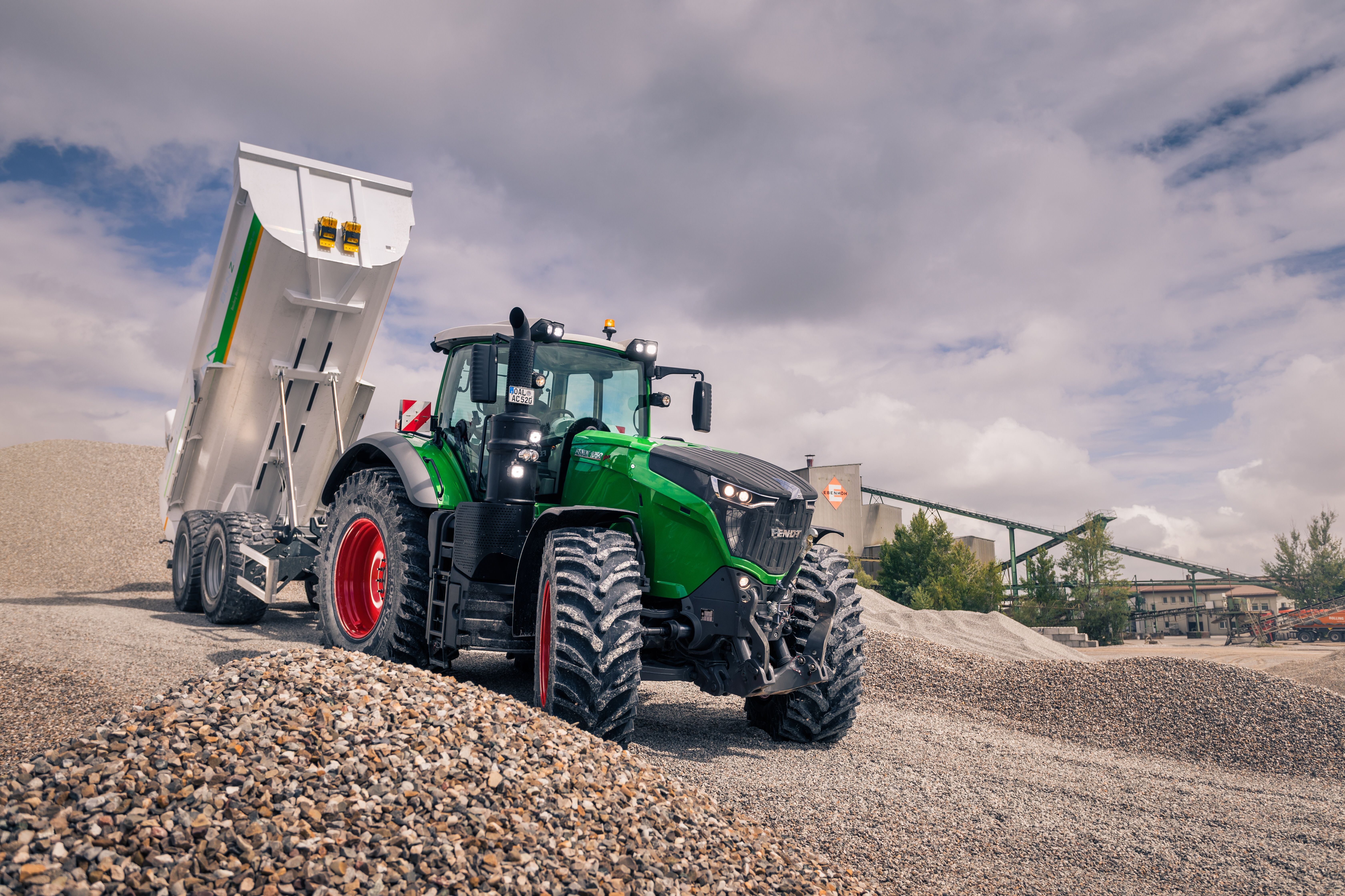 Fendt Tractor Wallpapers