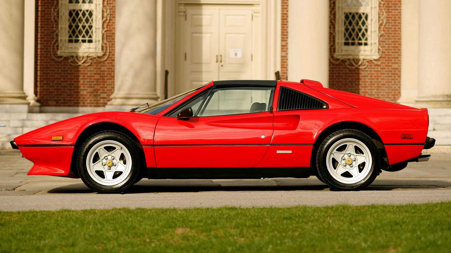 Ferrari 308 Gtsi Quattrovalvole Wallpapers