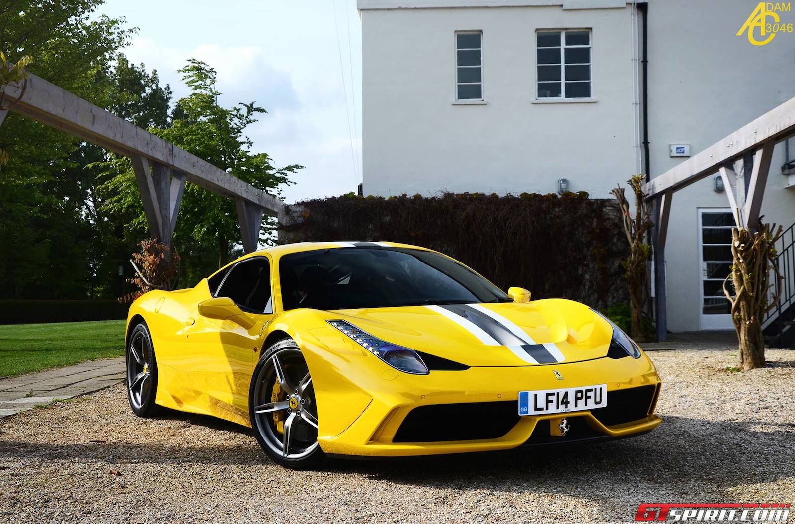 Ferrari 458 Speciale Wallpapers