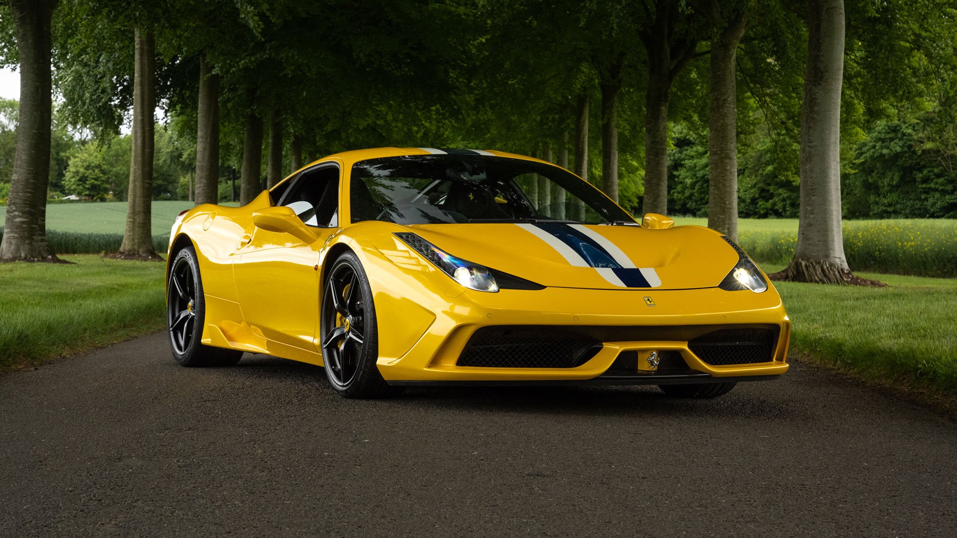 Ferrari 458 Speciale Wallpapers