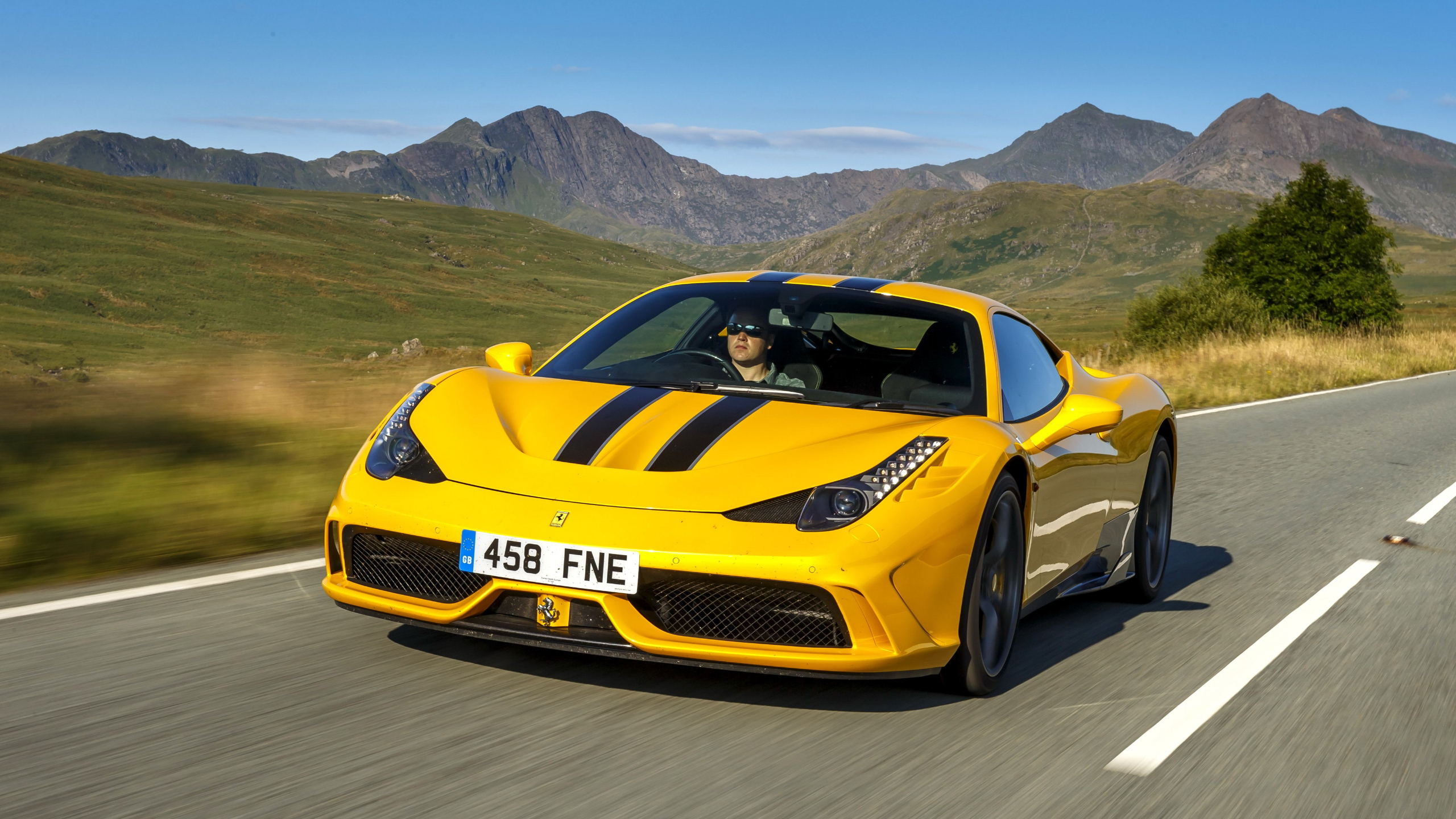 Ferrari 458 Speciale Wallpapers