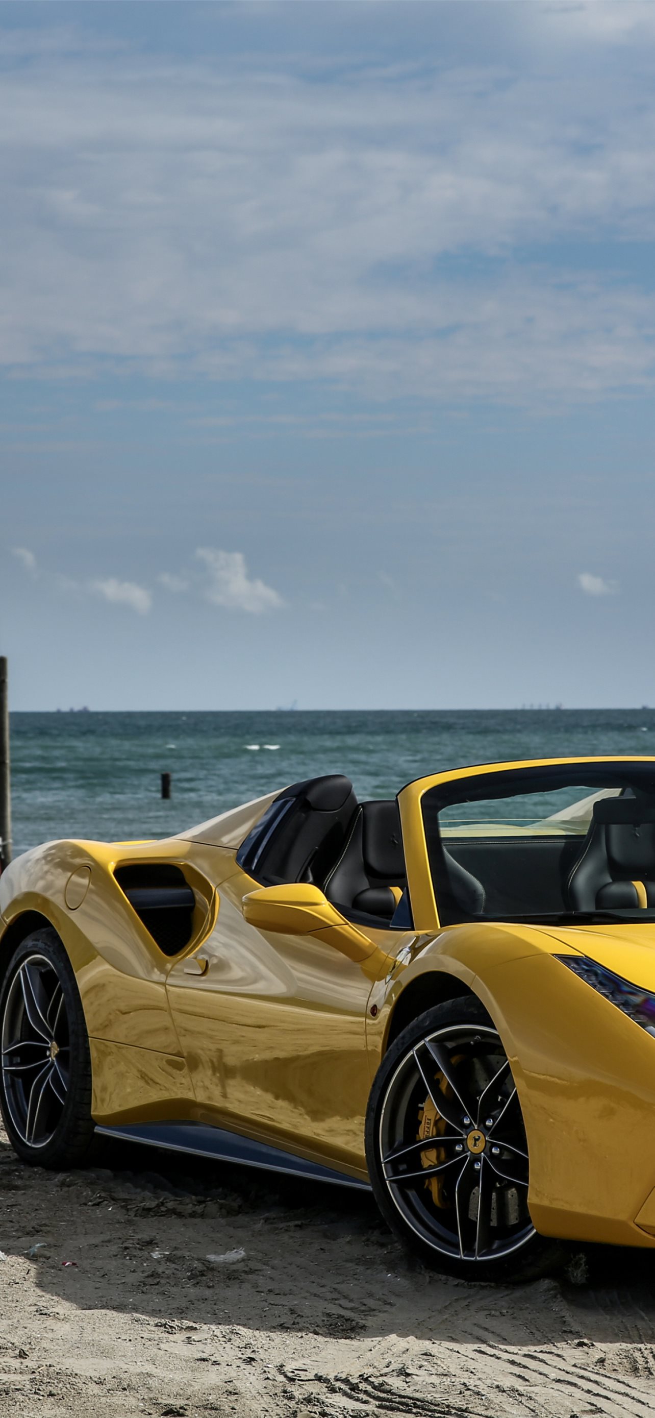 Ferrari 488 Spider Wallpapers