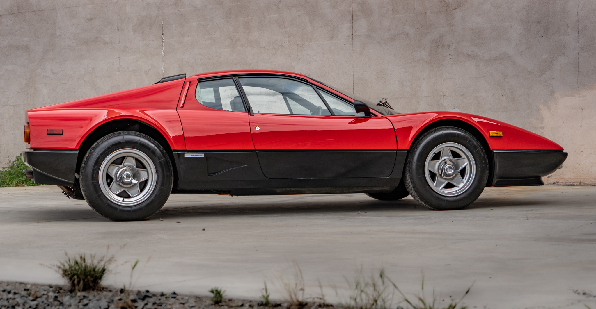 Ferrari 512 Bbi Wallpapers