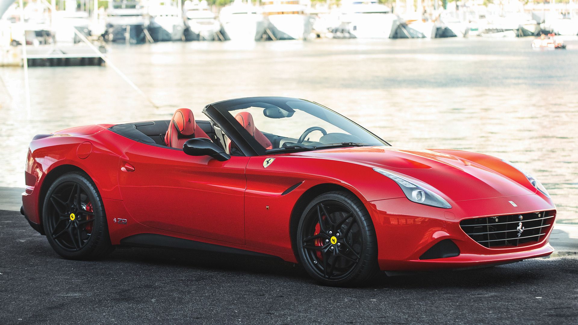 Ferrari California Wallpapers