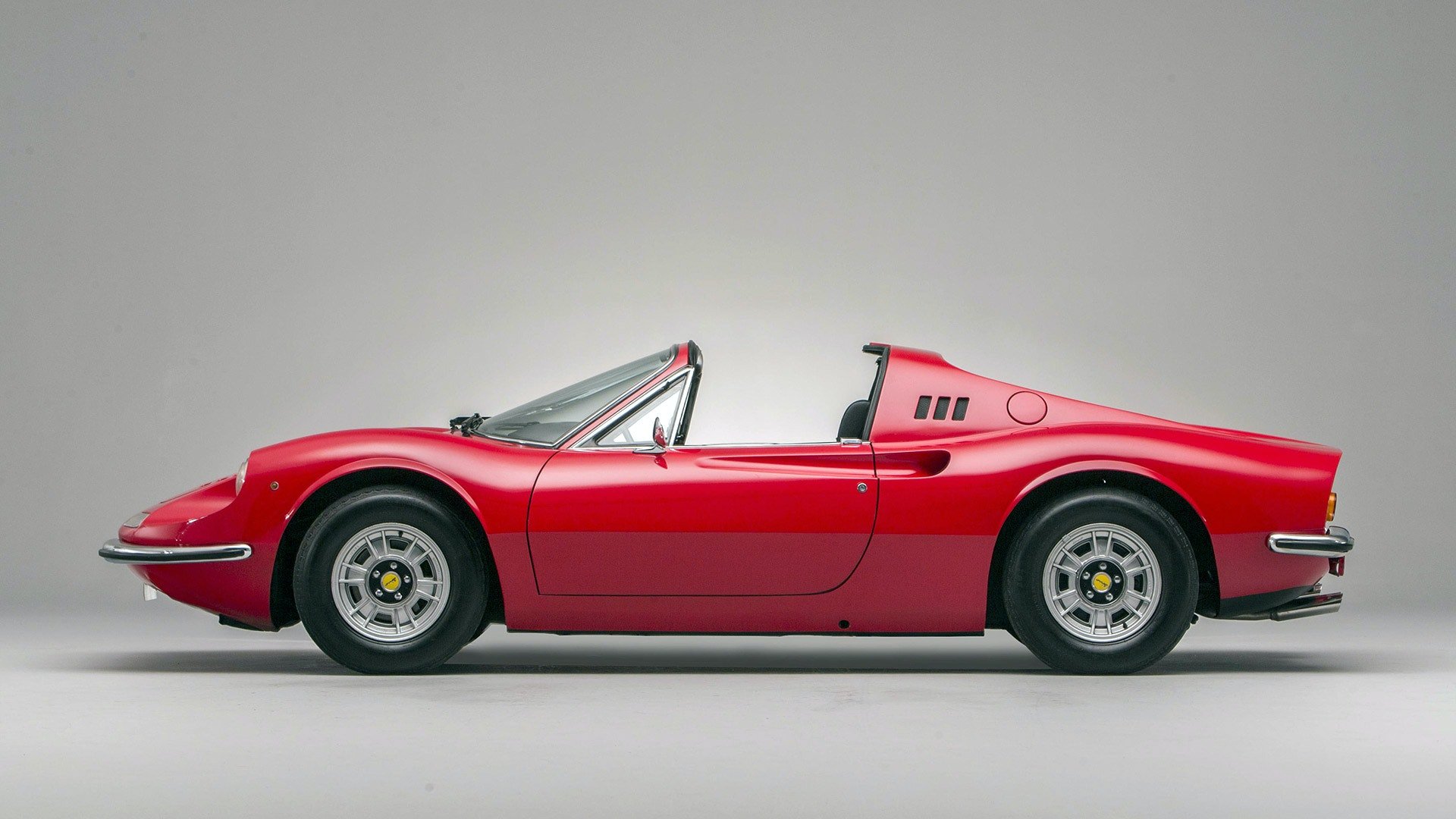 Ferrari Dino 246 Tasman Wallpapers