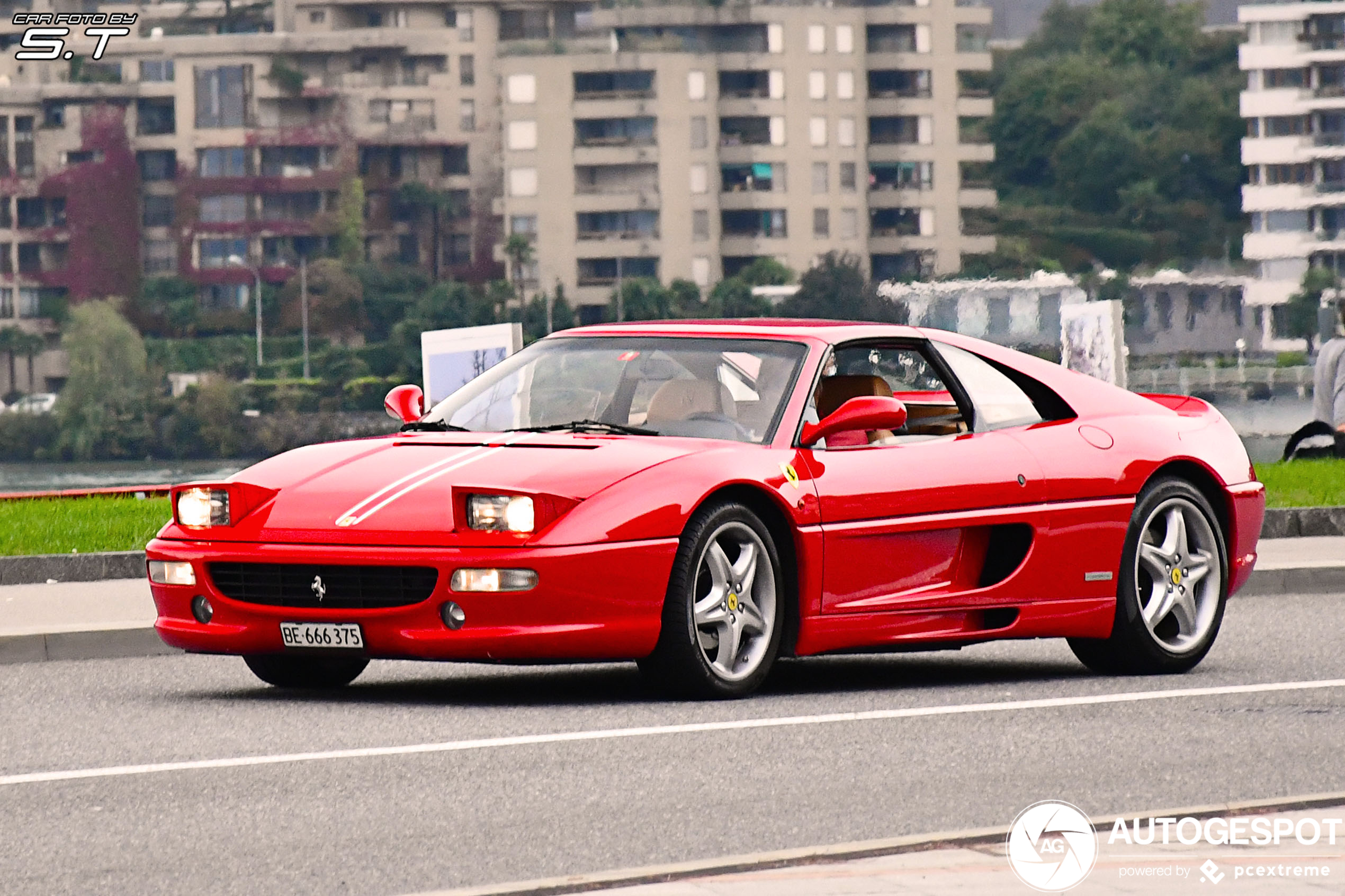 Ferrari F355 Wallpapers