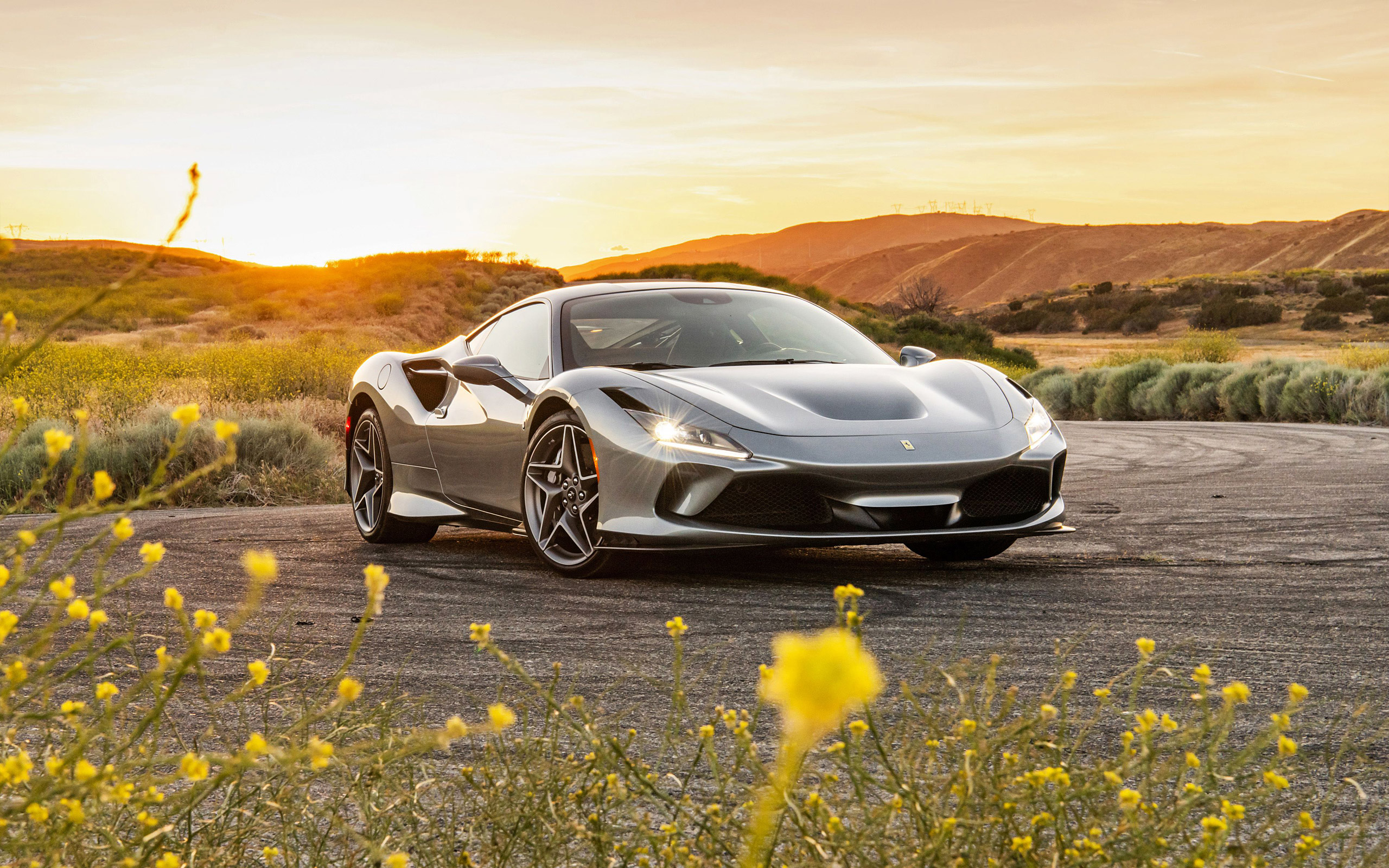 Ferrari F8 Spider Wallpapers