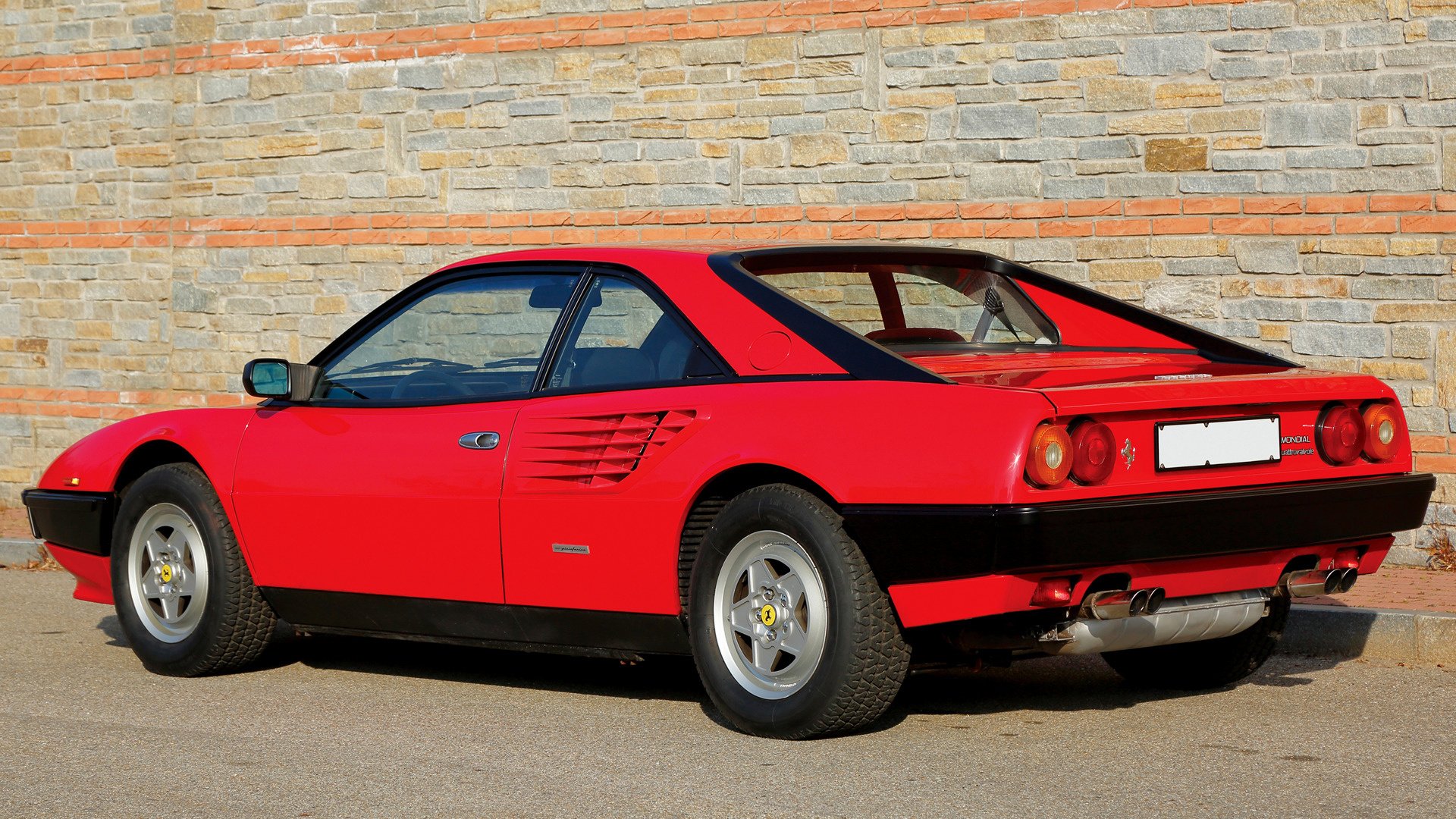 Ferrari Mondial Wallpapers