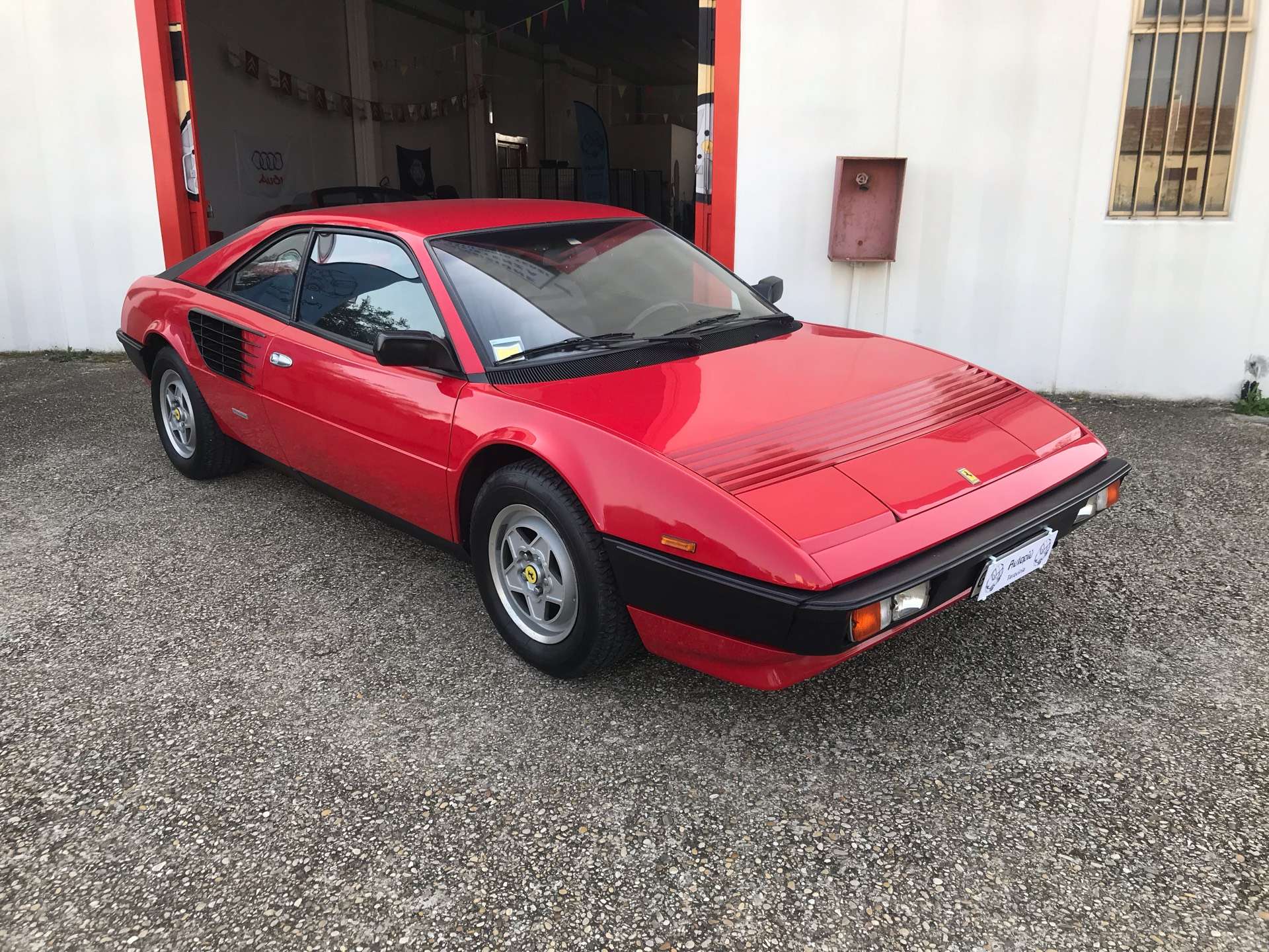 Ferrari Mondial Wallpapers