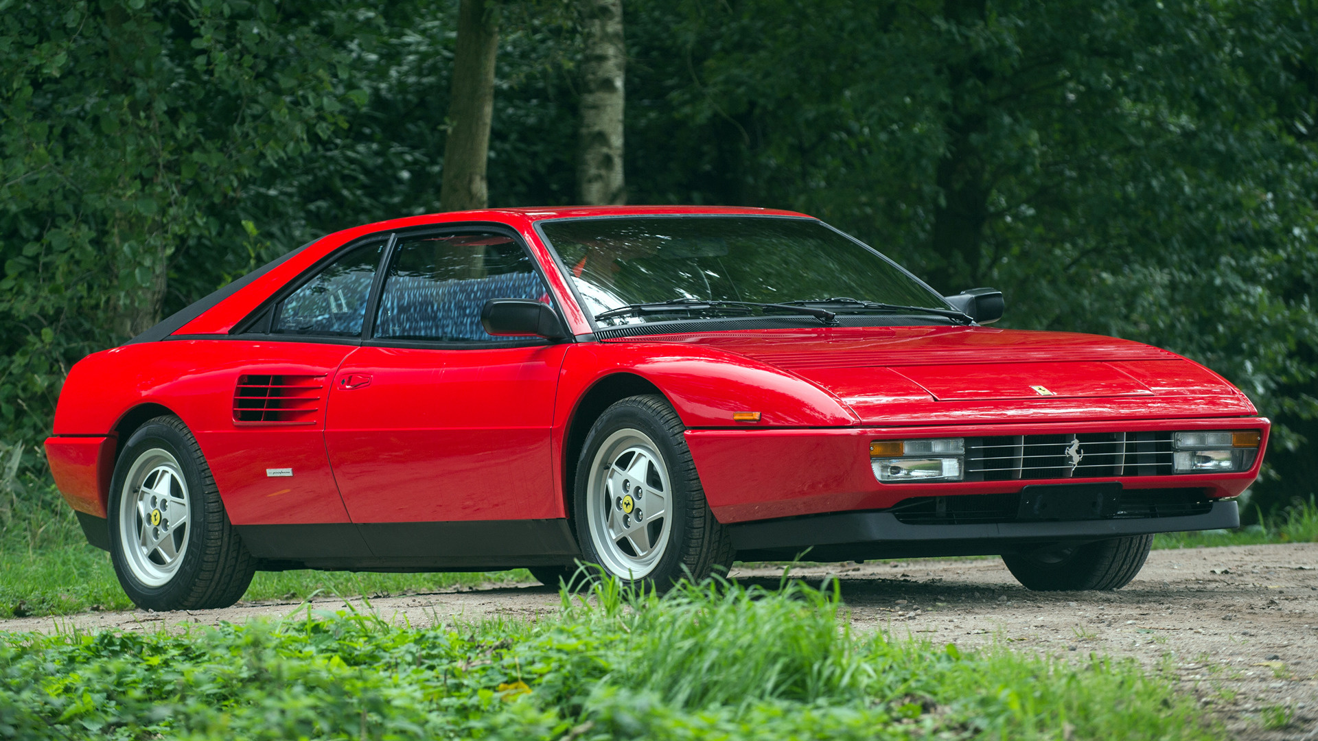 Ferrari Mondial T Wallpapers