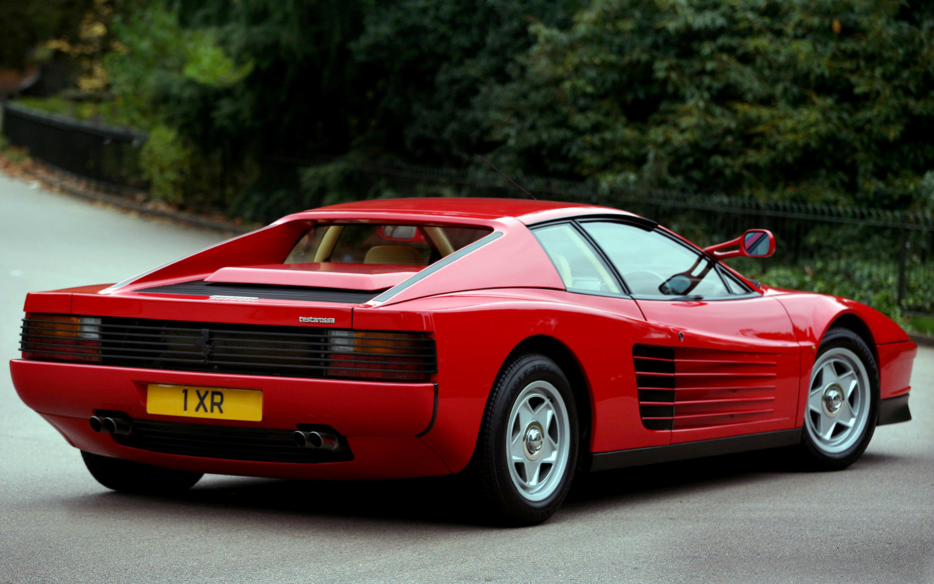 Ferrari Testarossa Wallpapers