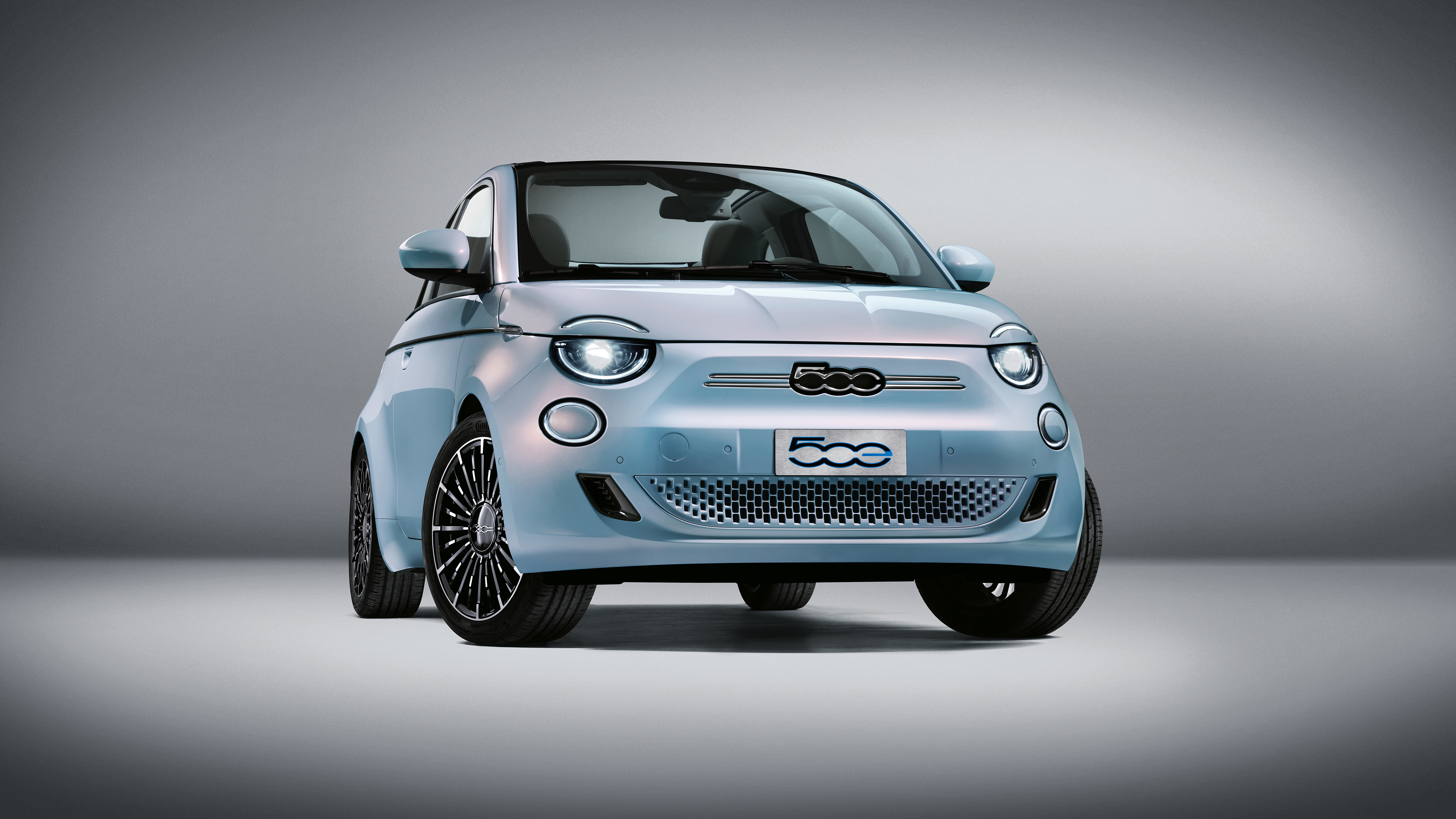 Fiat 500E Wallpapers