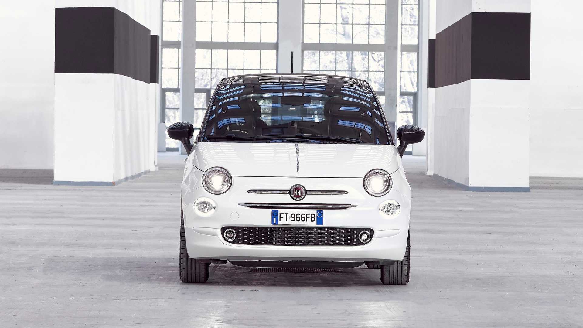 Fiat 500L Beats Edition Wallpapers