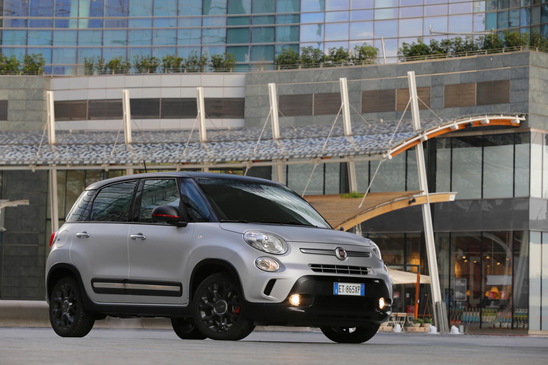 Fiat 500L Sport Wallpapers