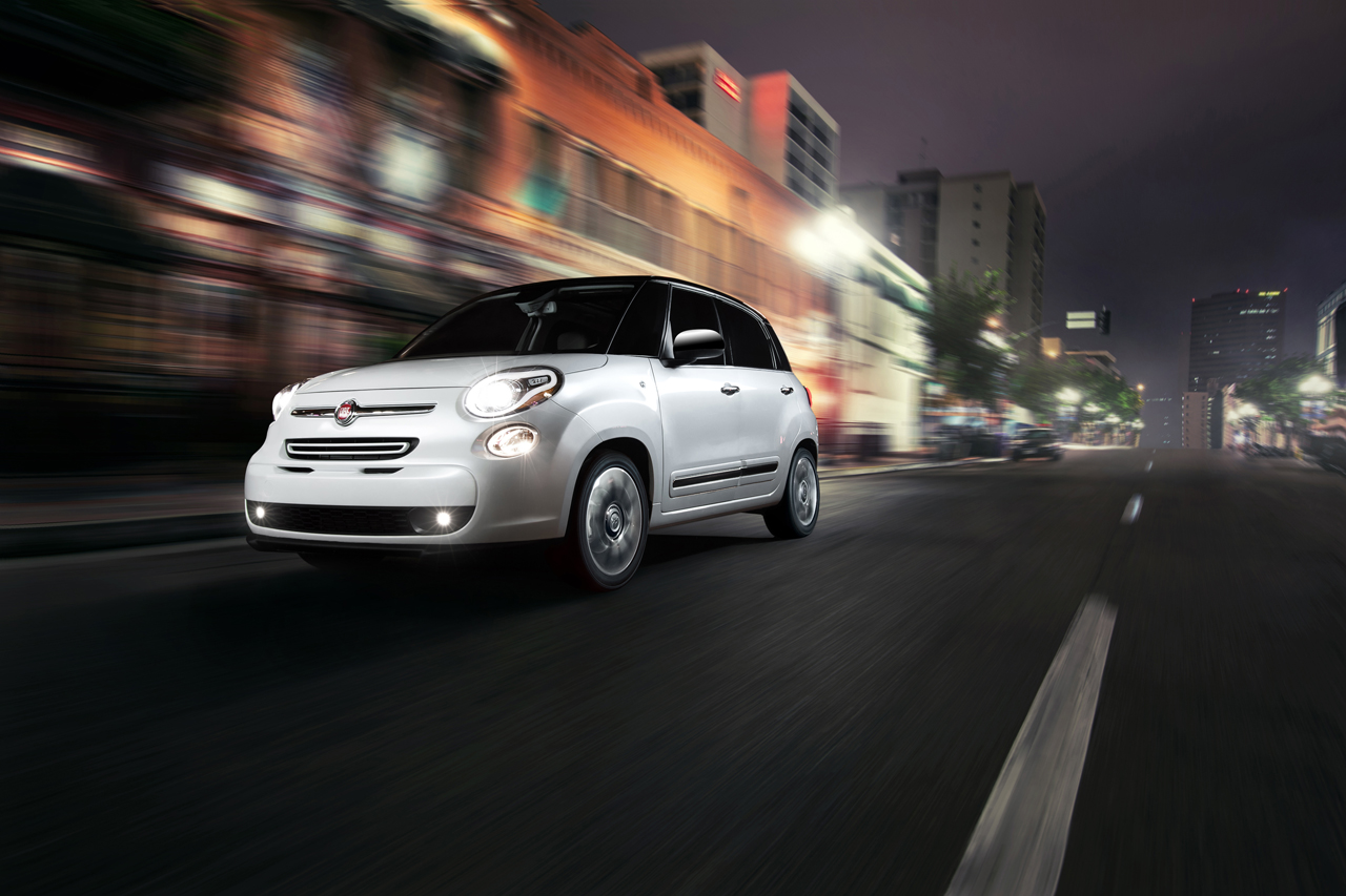 Fiat 500L Sport Wallpapers