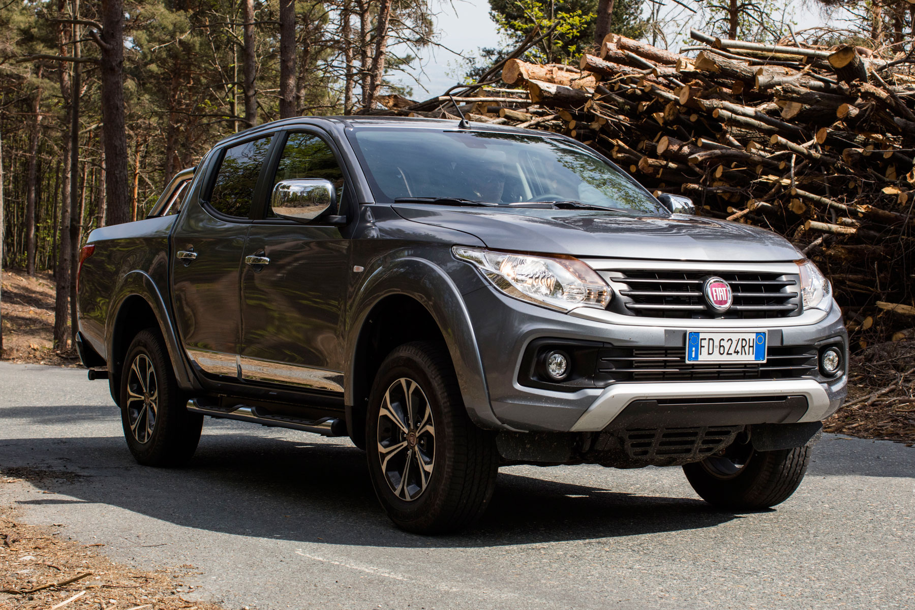 Fiat Fullback Wallpapers