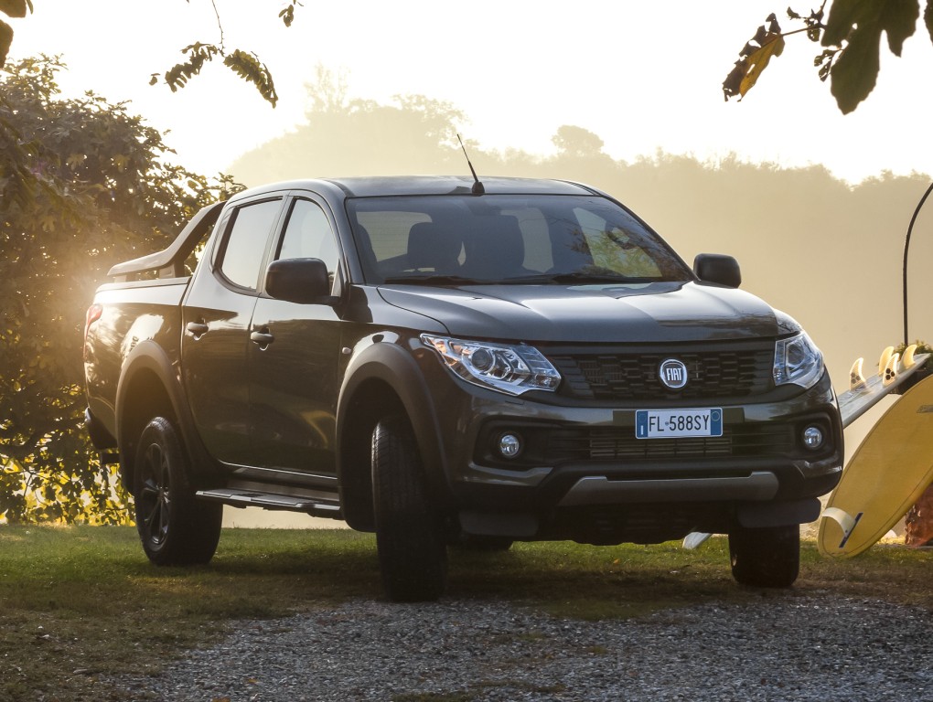 Fiat Fullback Wallpapers