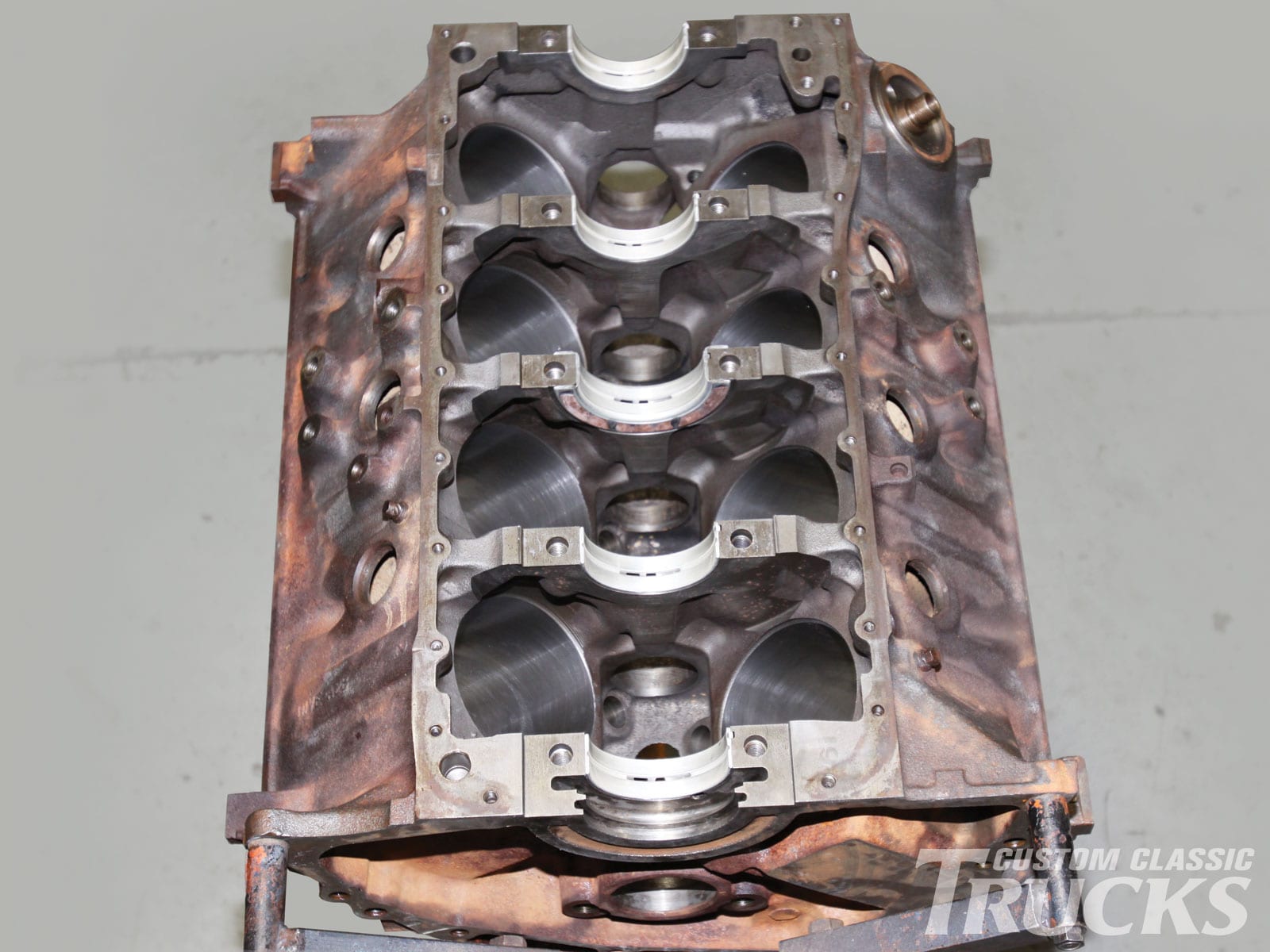 Ford 545 Engine Wallpapers