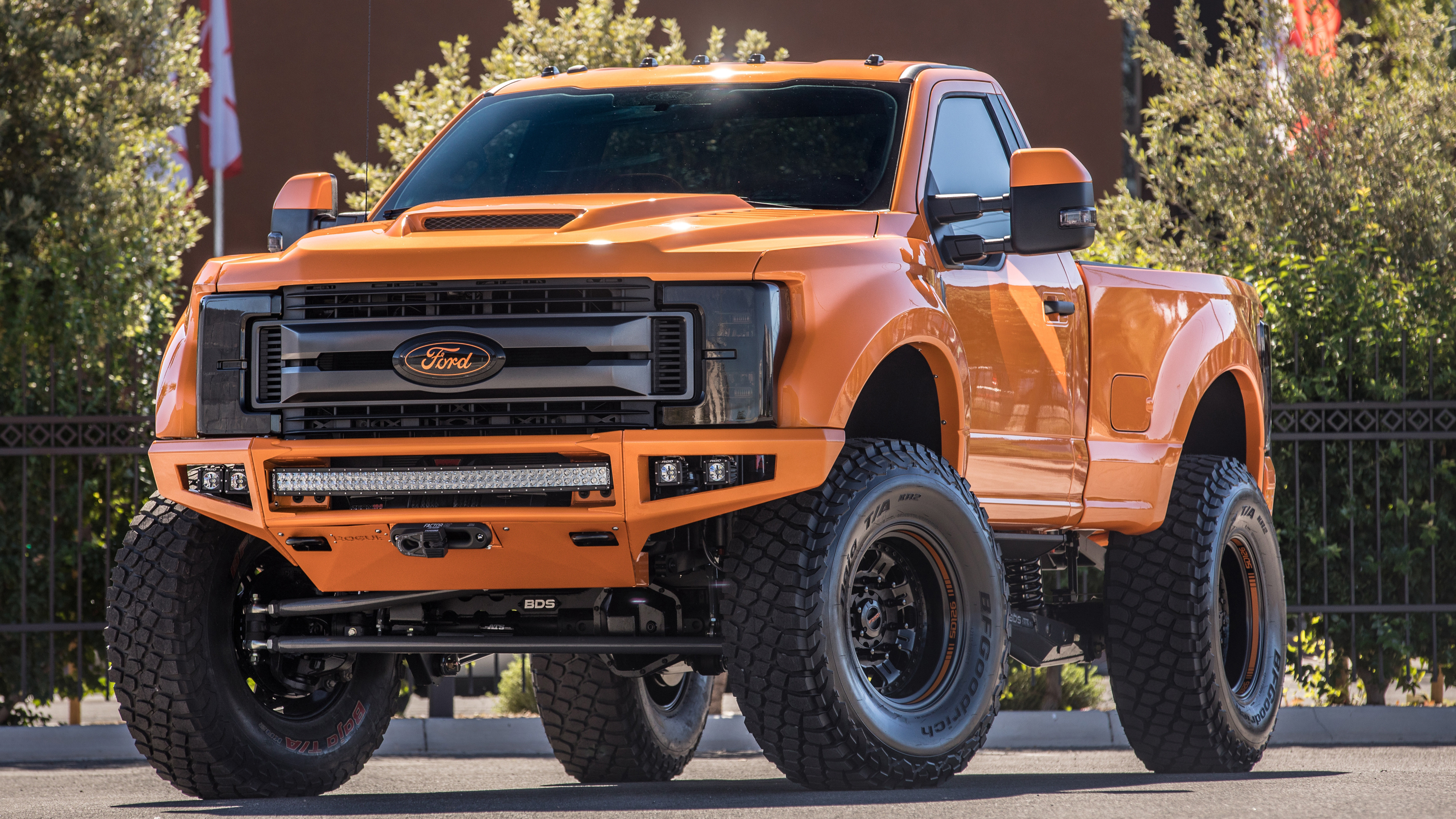 Ford F-250 Super Chief Wallpapers