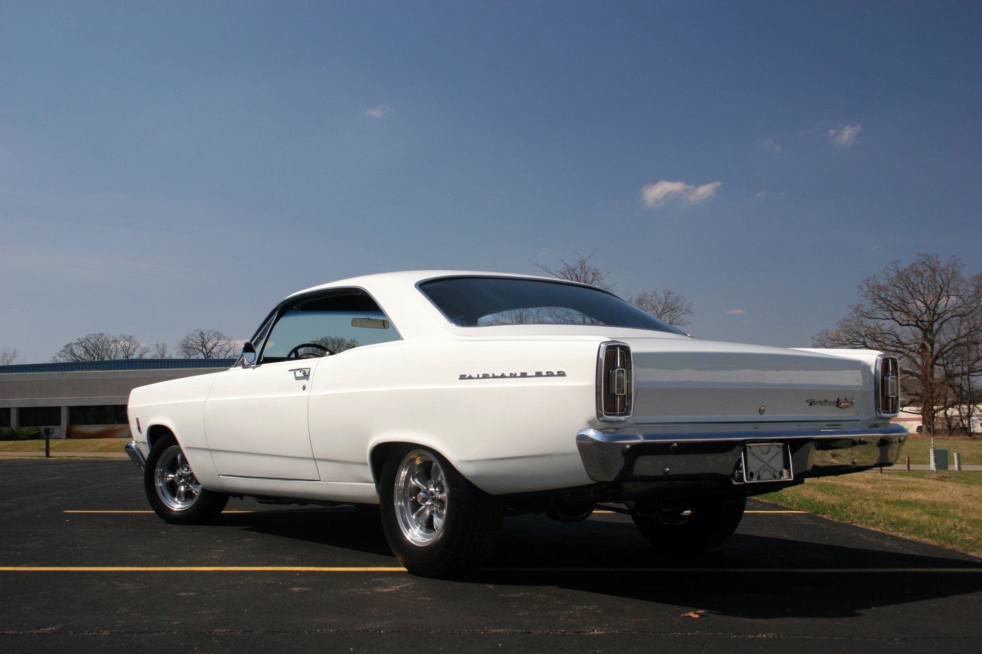 Ford Fairlane Wallpapers